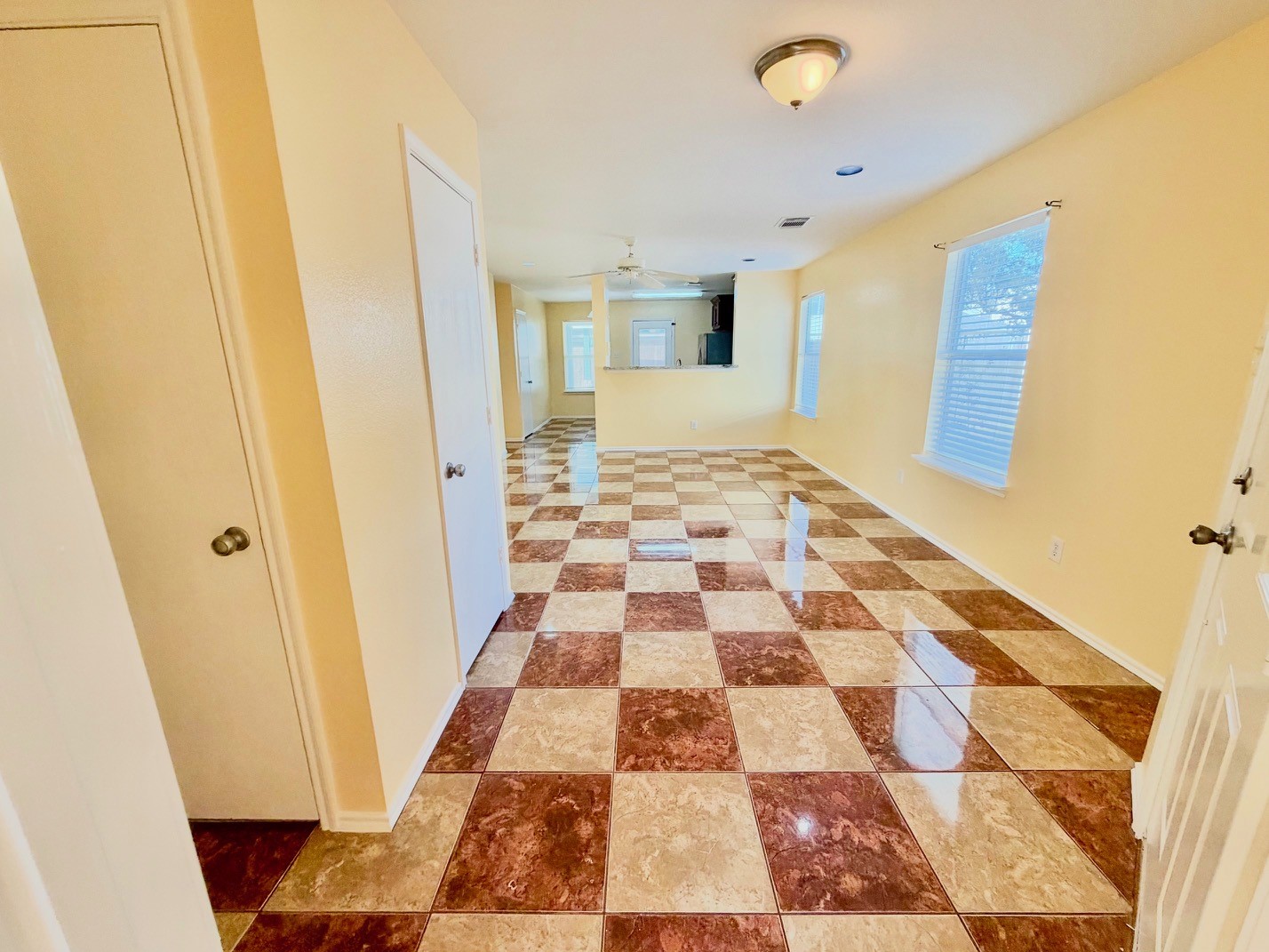 523 Remington Green Court, Houston, TX 77073