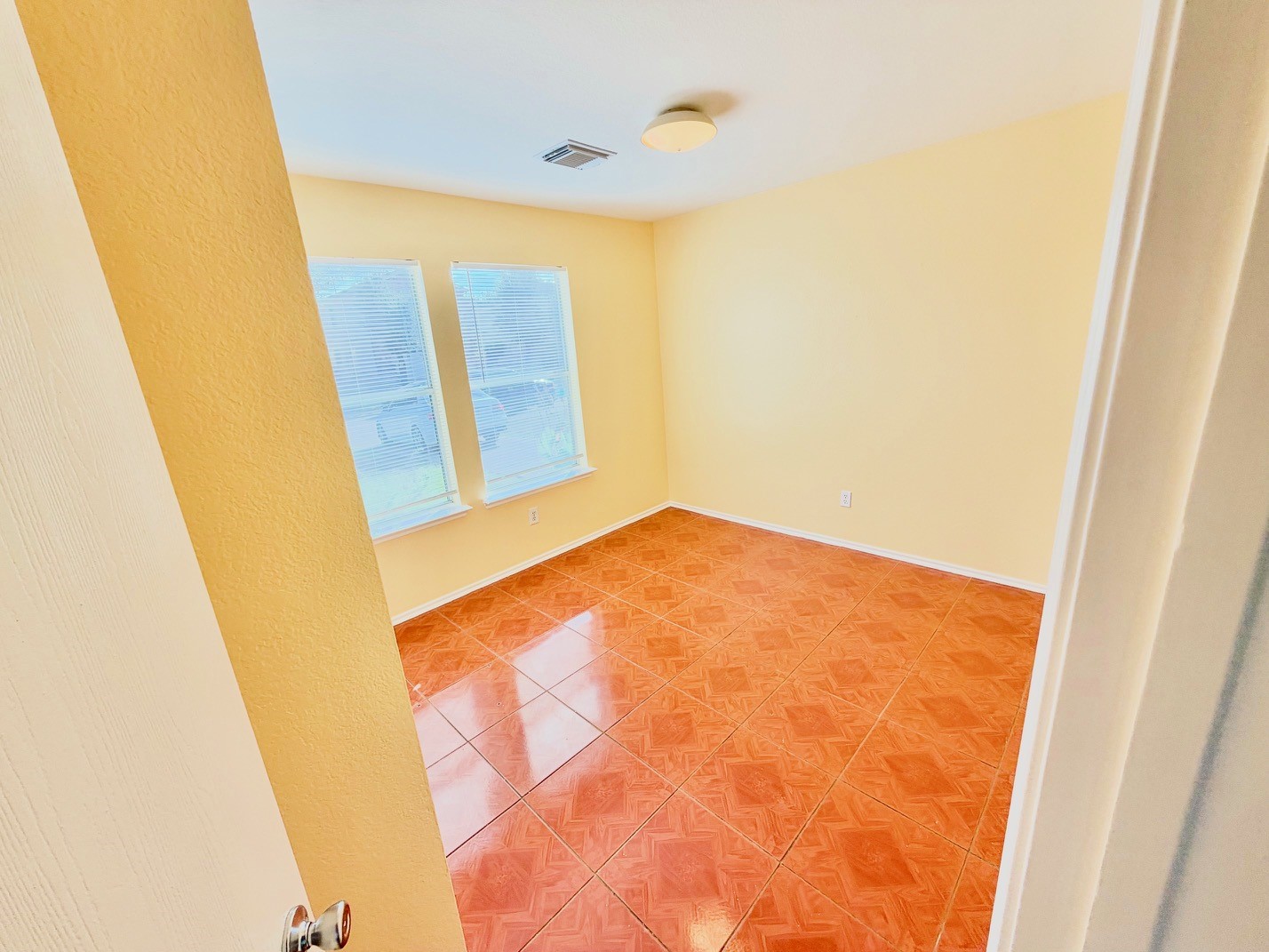 523 Remington Green Court, Houston, TX 77073