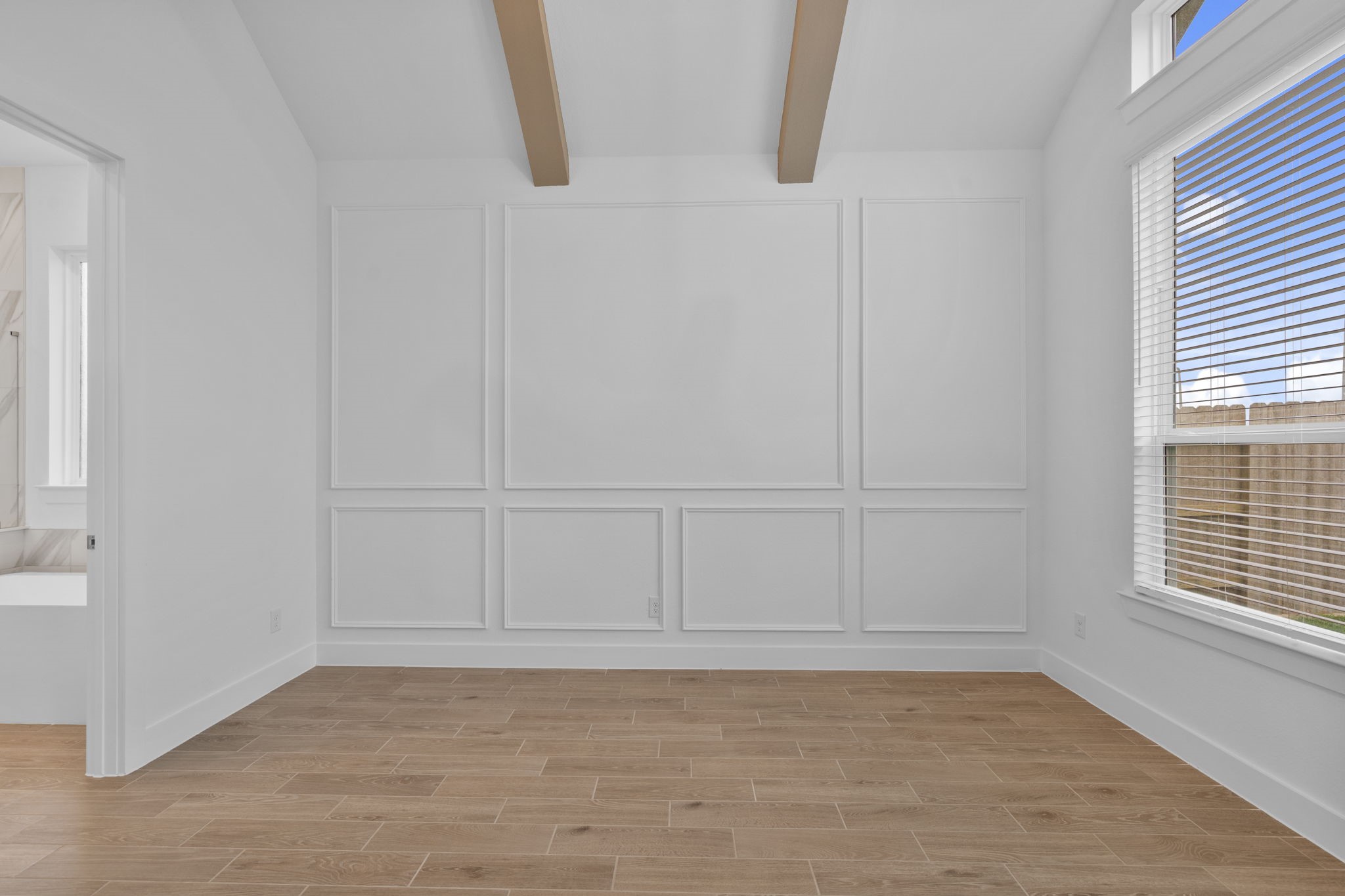 Photos are REPRESENTATIVE of the home /floor plan and are NOT of the actual home.  Selections, features, and room options vary.