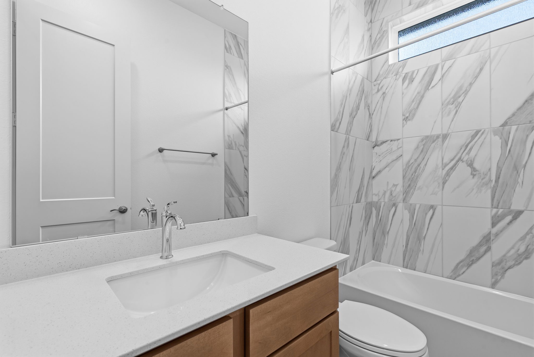 Photos are REPRESENTATIVE of the home /floor plan and are NOT of the actual home.  Selections, features, and room options vary.