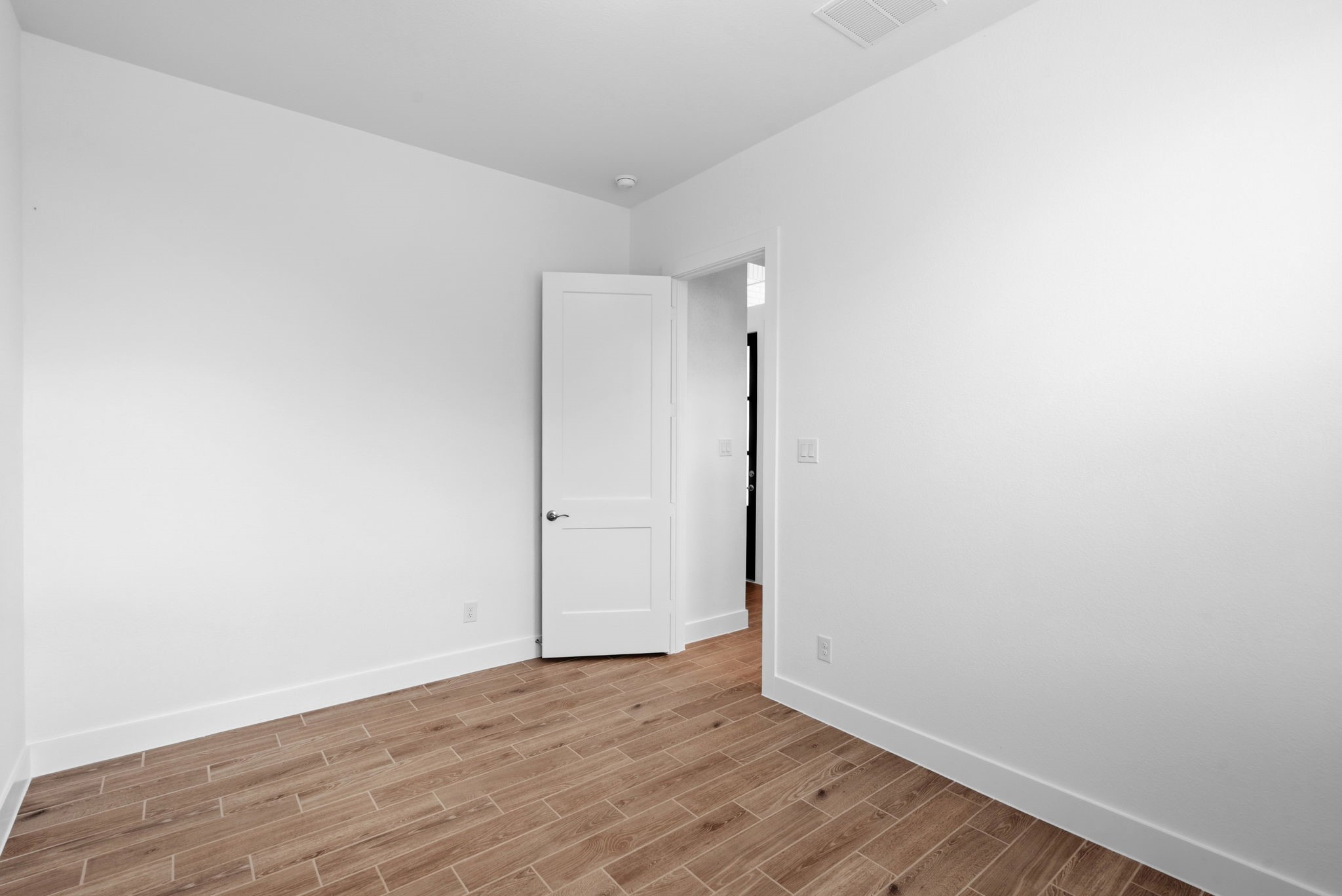 Photos are REPRESENTATIVE of the home /floor plan and are NOT of the actual home.  Selections, features, and room options vary.