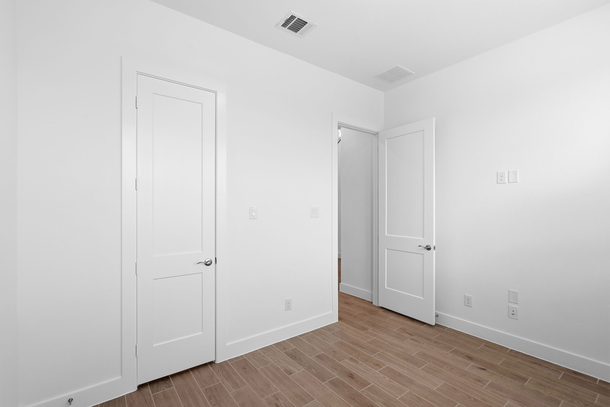 Photos are REPRESENTATIVE of the home /floor plan and are NOT of the actual home.  Selections, features, and room options vary.