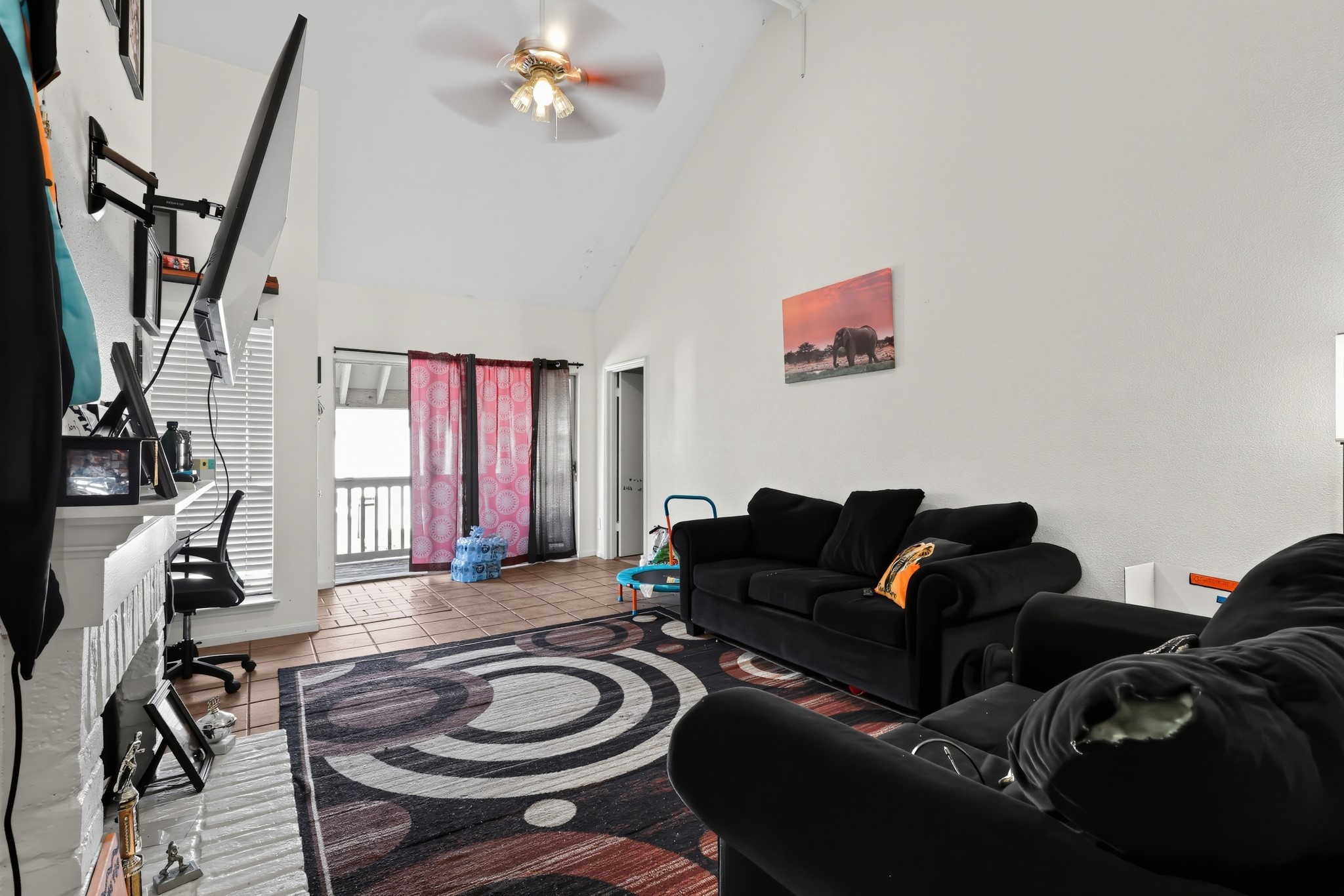 2100 Tanglewilde Street, #384, Houston, TX 77063