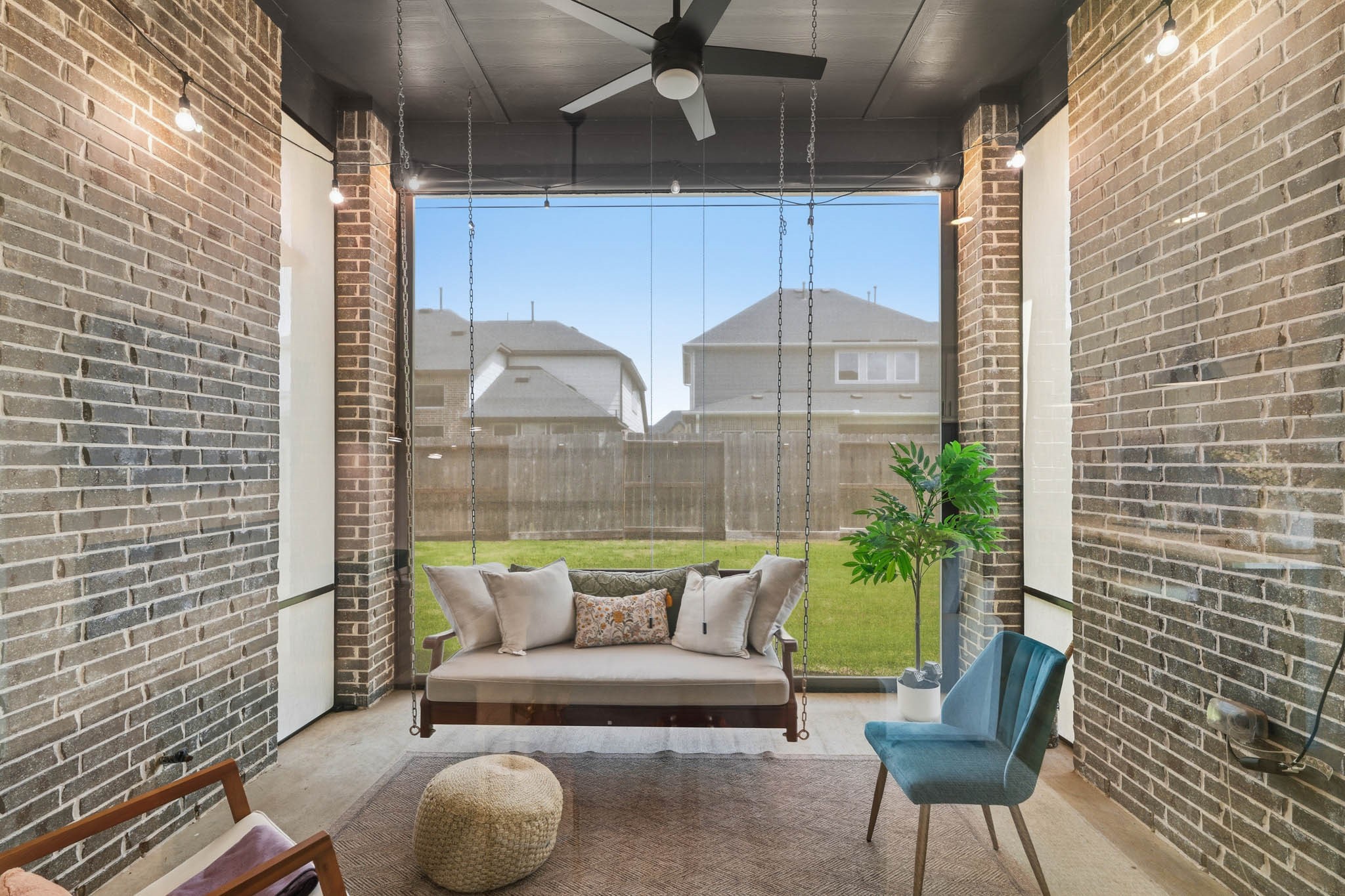 32014 Crested Knoll Court, Fulshear, TX 77441
