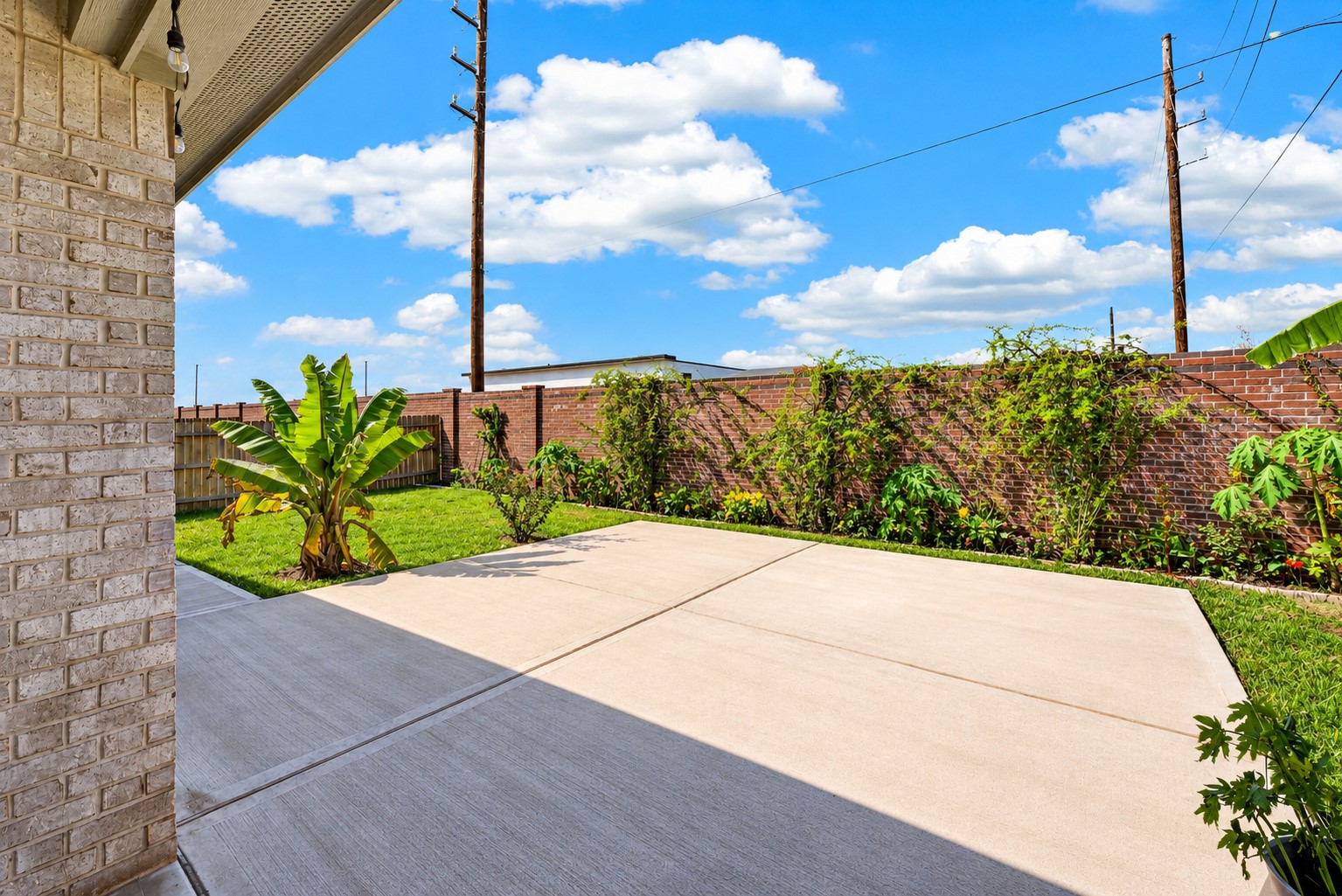 100 Solana Point Drive, Katy, TX 77493