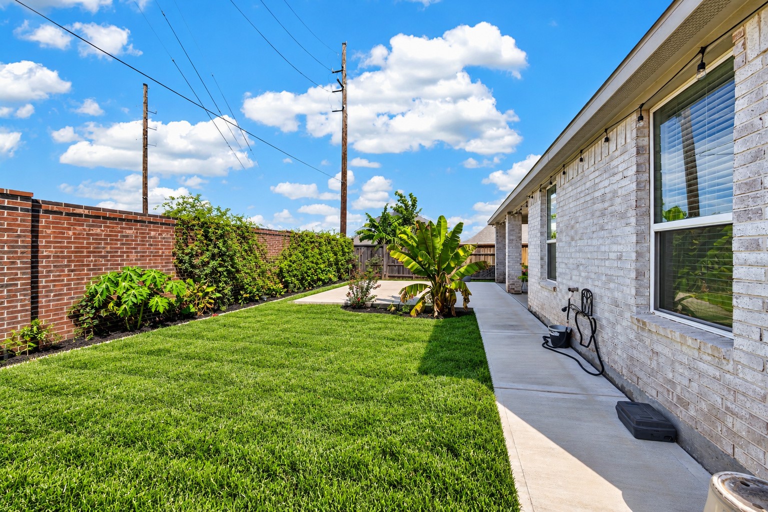 100 Solana Point Drive, Katy, TX 77493