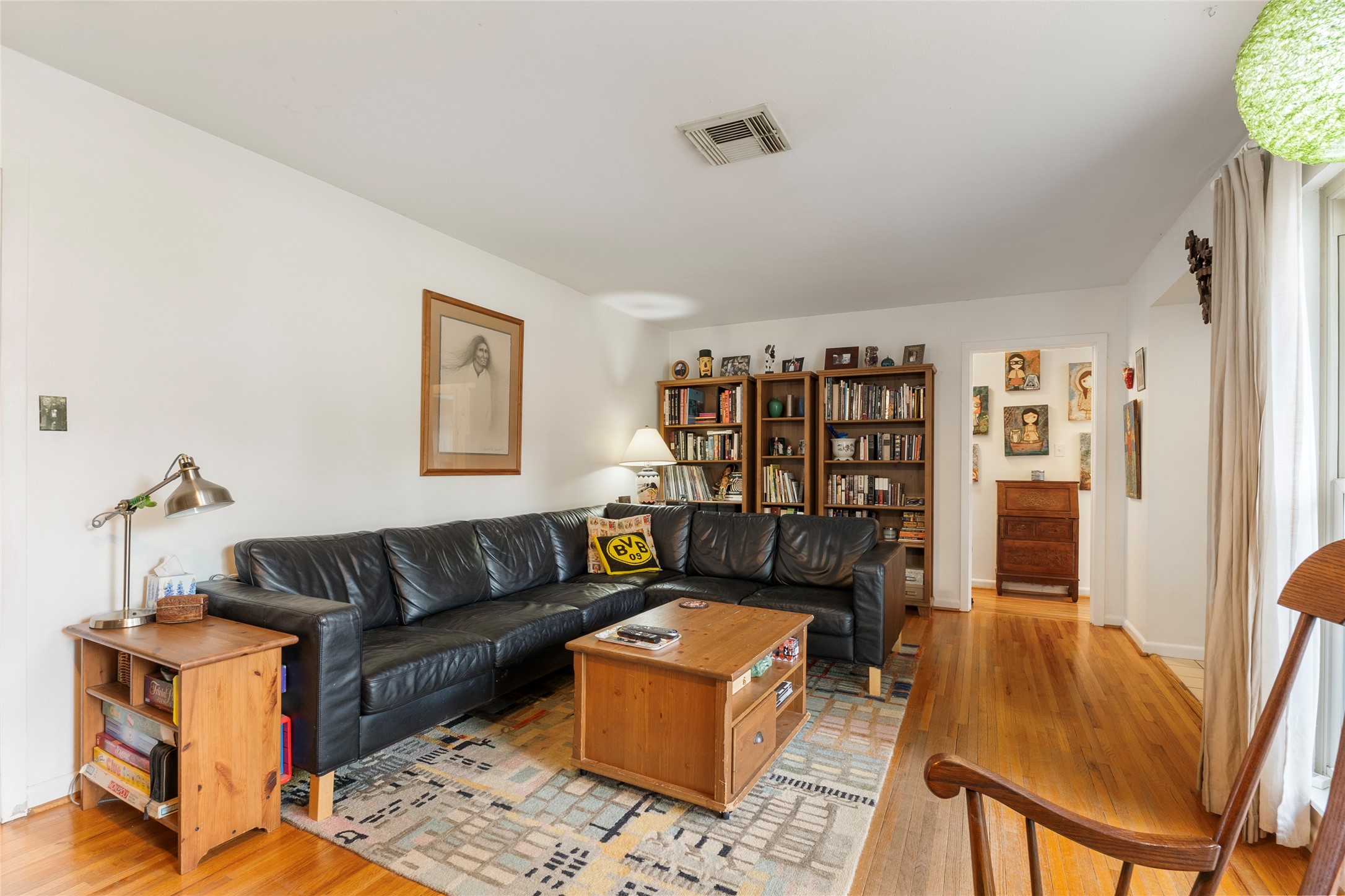 5438 Creekbend Drive, Houston, TX 77096