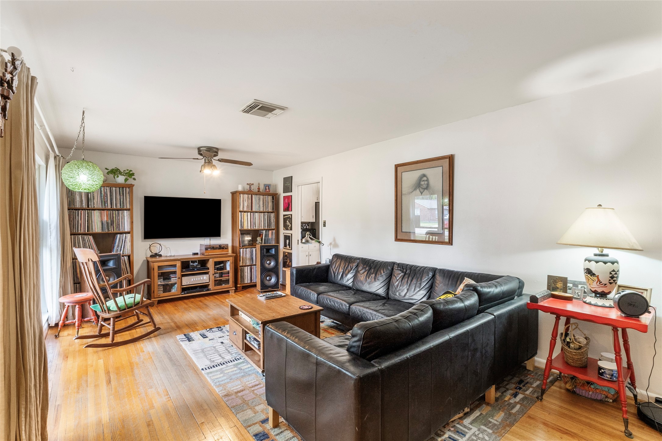 5438 Creekbend Drive, Houston, TX 77096