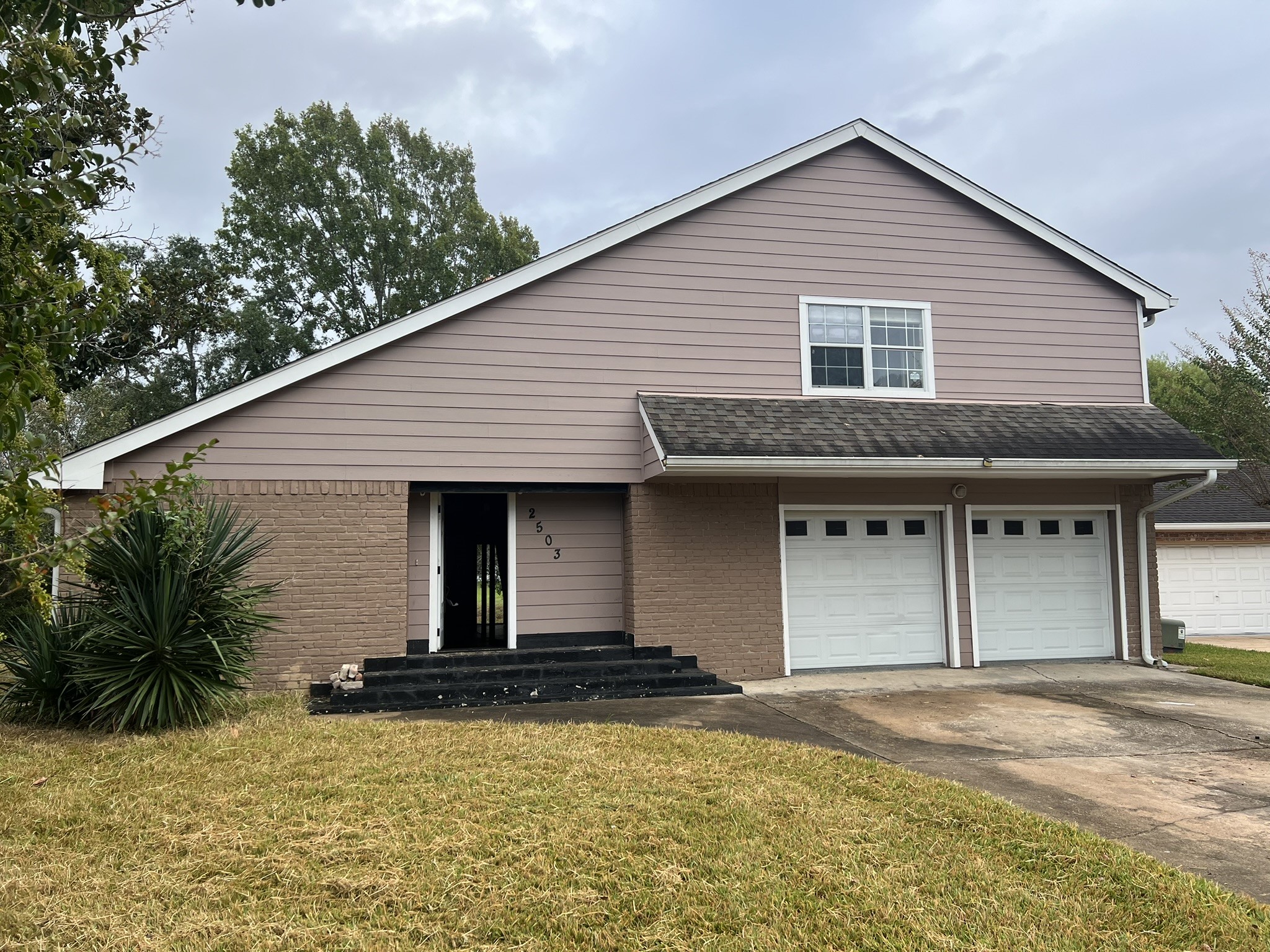 2503 E Pebble Beach Drive, Missouri City, TX 77459 2503 E Pebble Beach Drive, Missouri City, TX 77459