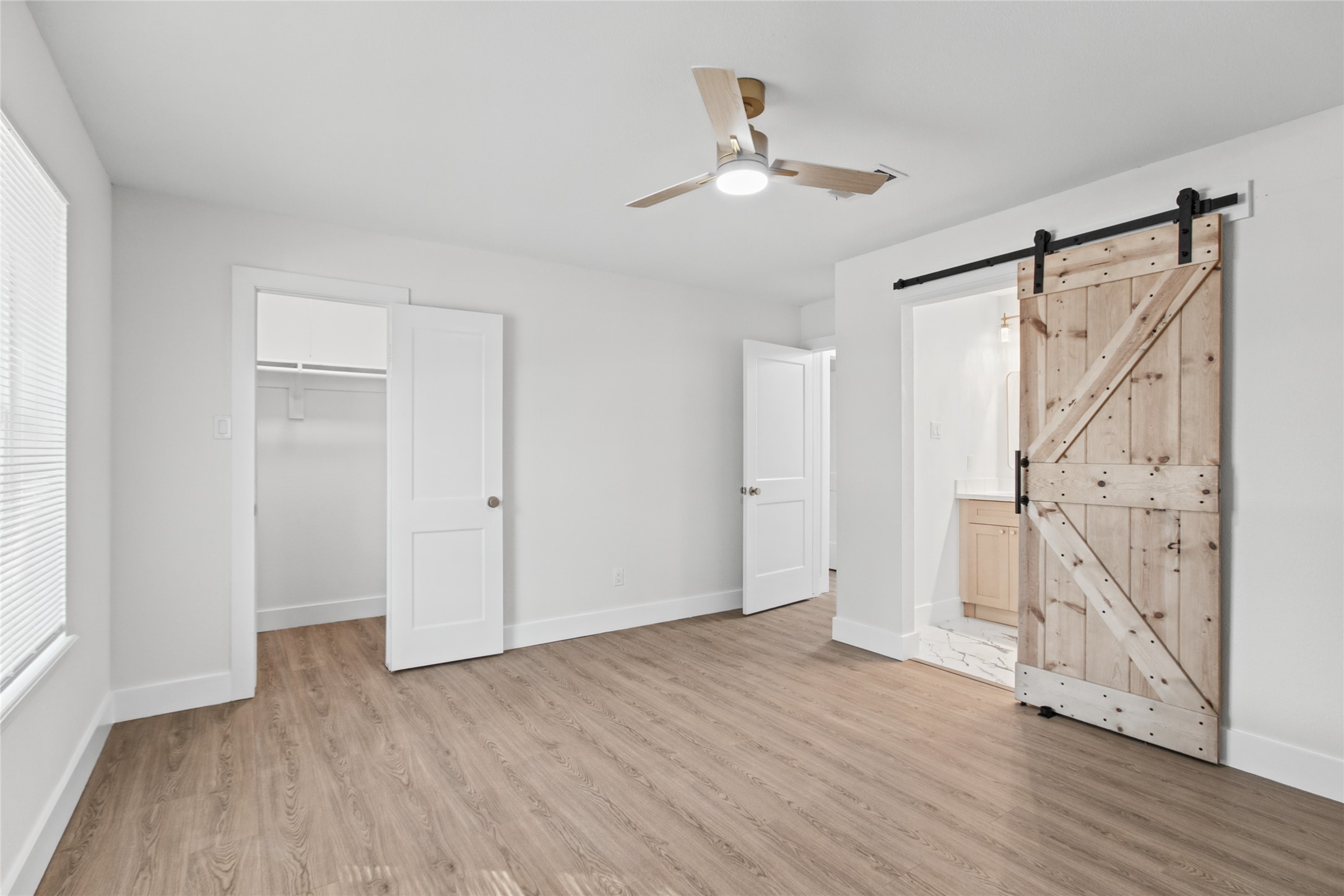 102 Belmont Avenue, Hitchcock, TX 77563