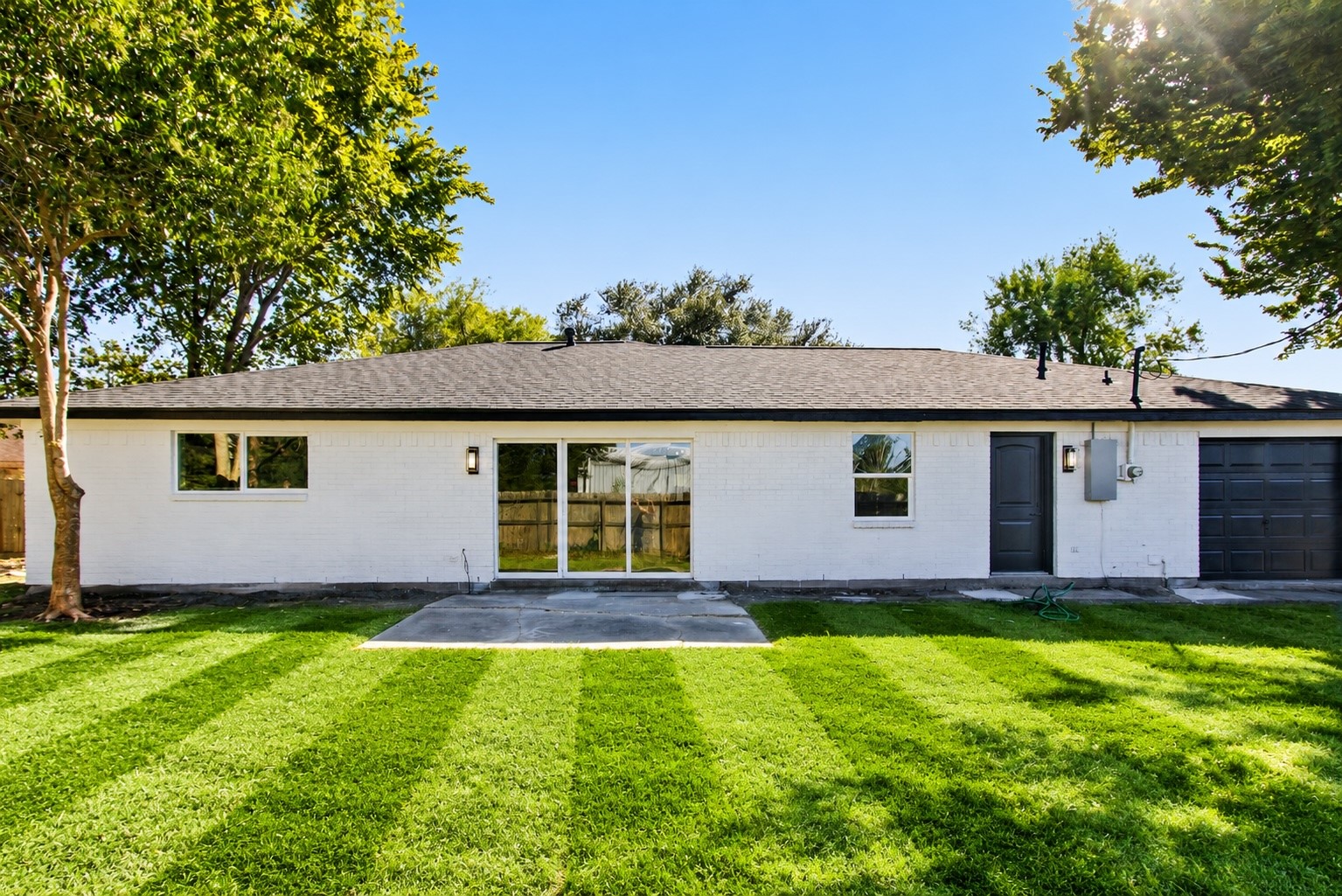 102 Belmont Avenue, Hitchcock, TX 77563