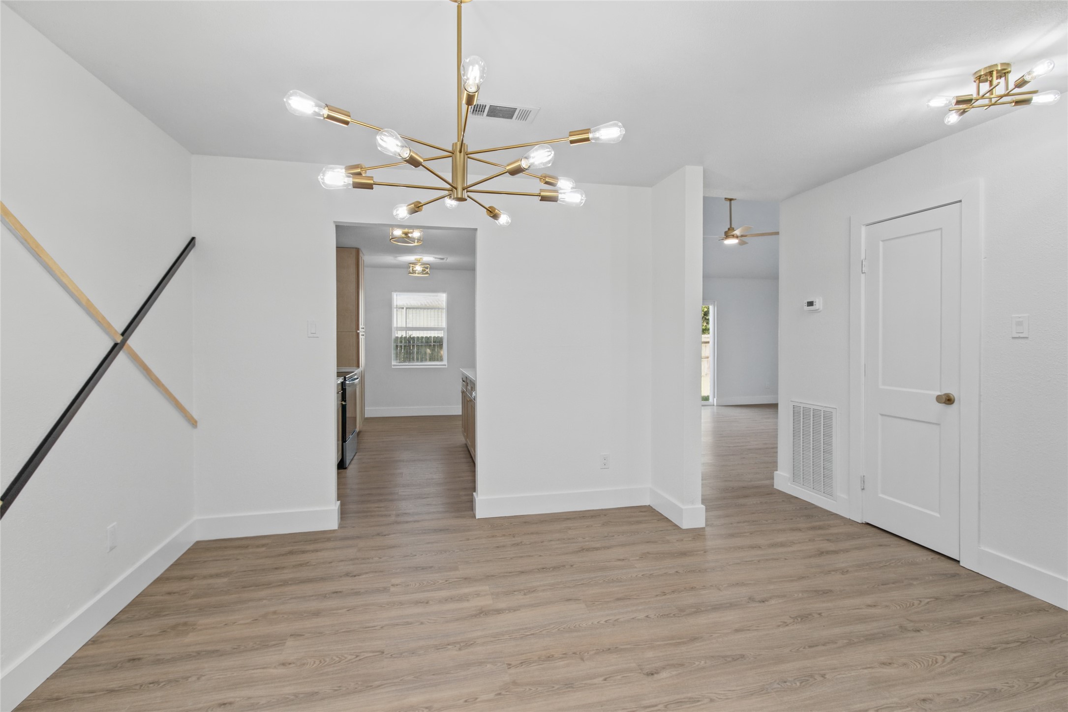 102 Belmont Avenue, Hitchcock, TX 77563