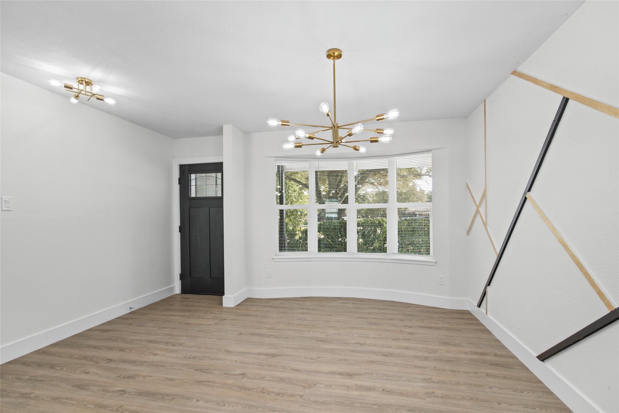 102 Belmont Avenue, Hitchcock, TX 77563