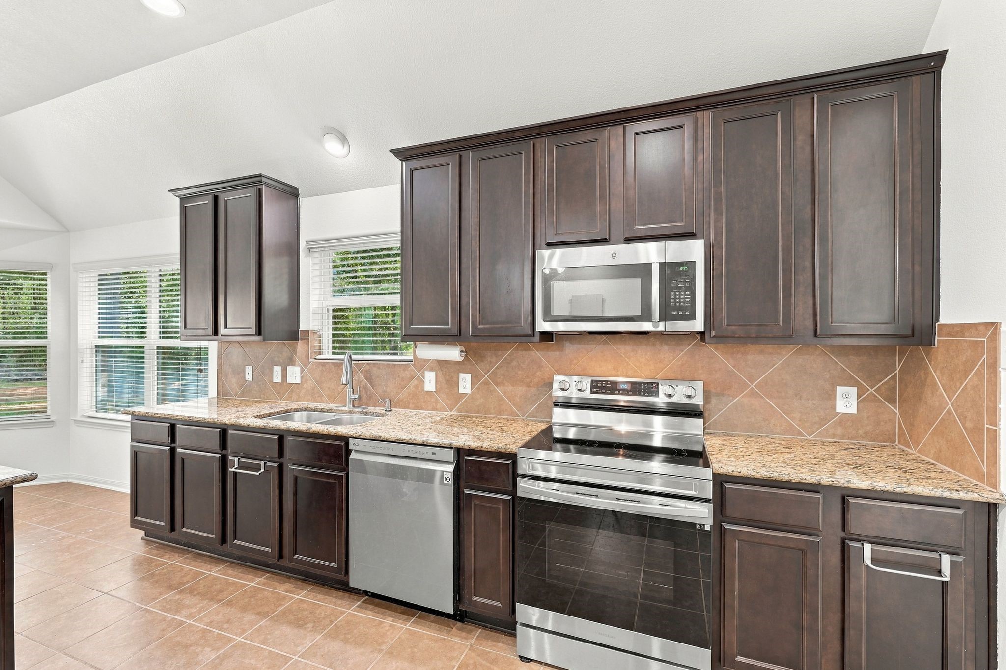 4523 Coues Deer Lane, Conroe, TX 77303