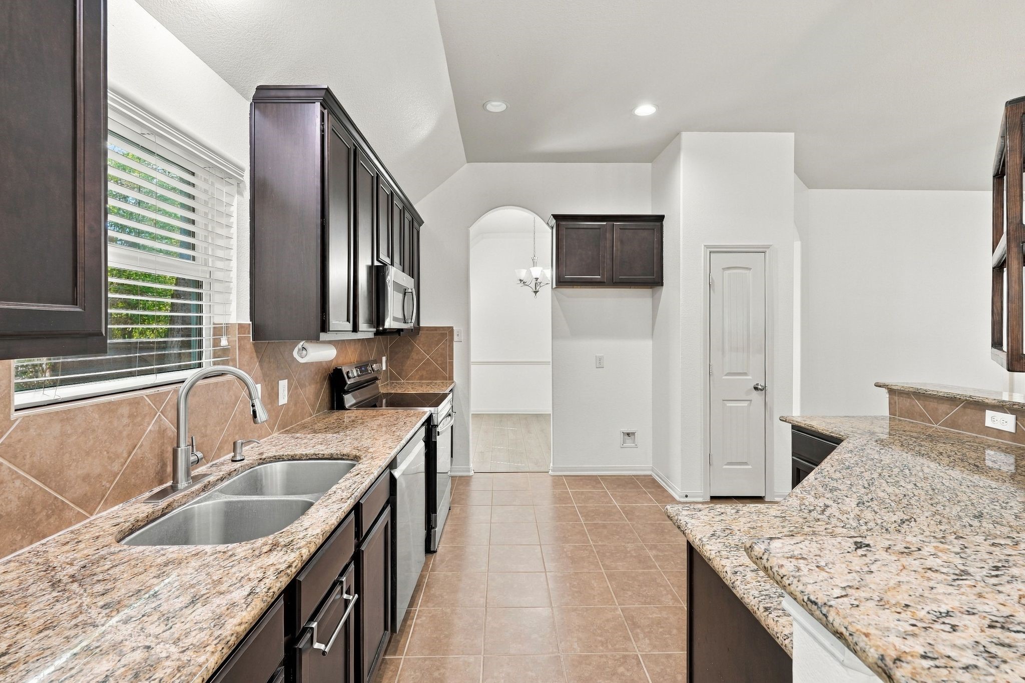 4523 Coues Deer Lane, Conroe, TX 77303