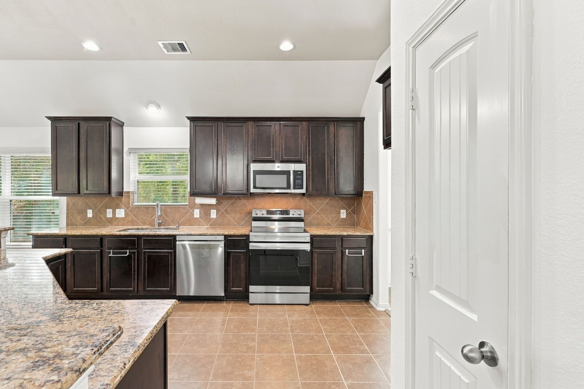4523 Coues Deer Lane, Conroe, TX 77303