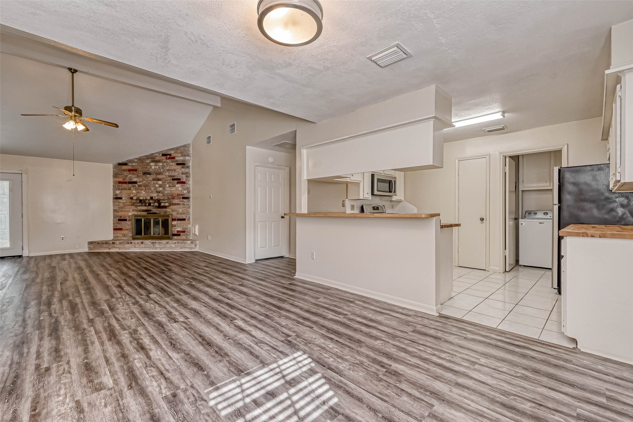 714 Canyon Garden Drive, Katy, TX 77450