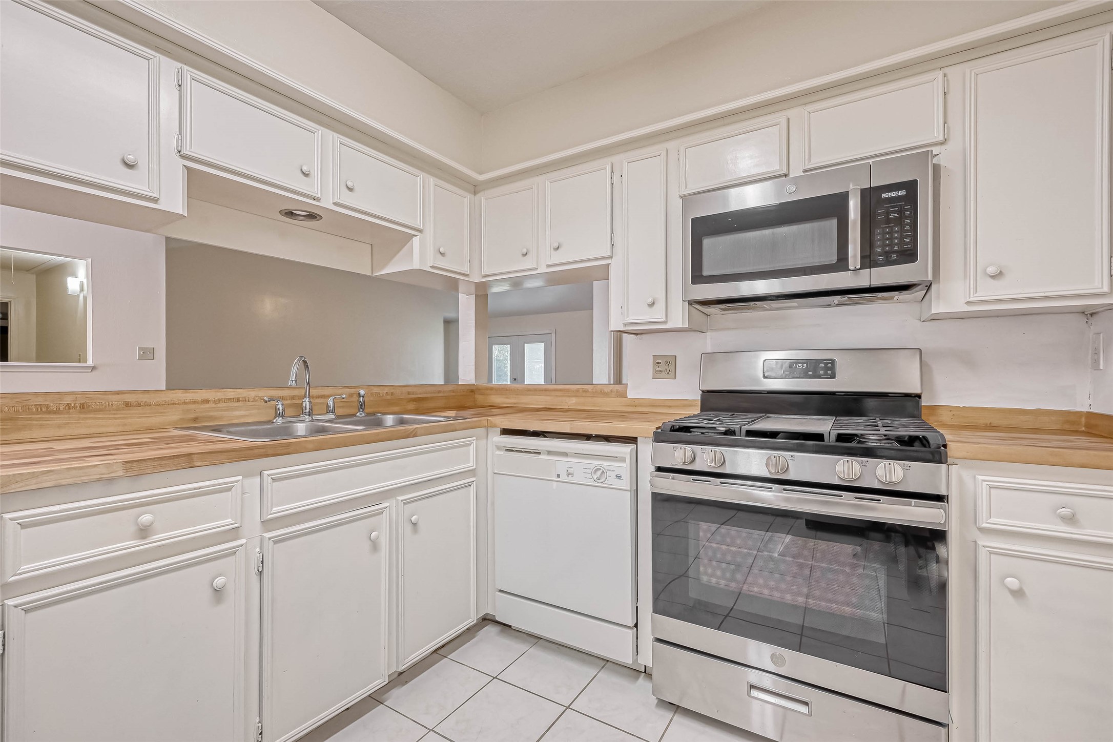 714 Canyon Garden Drive, Katy, TX 77450