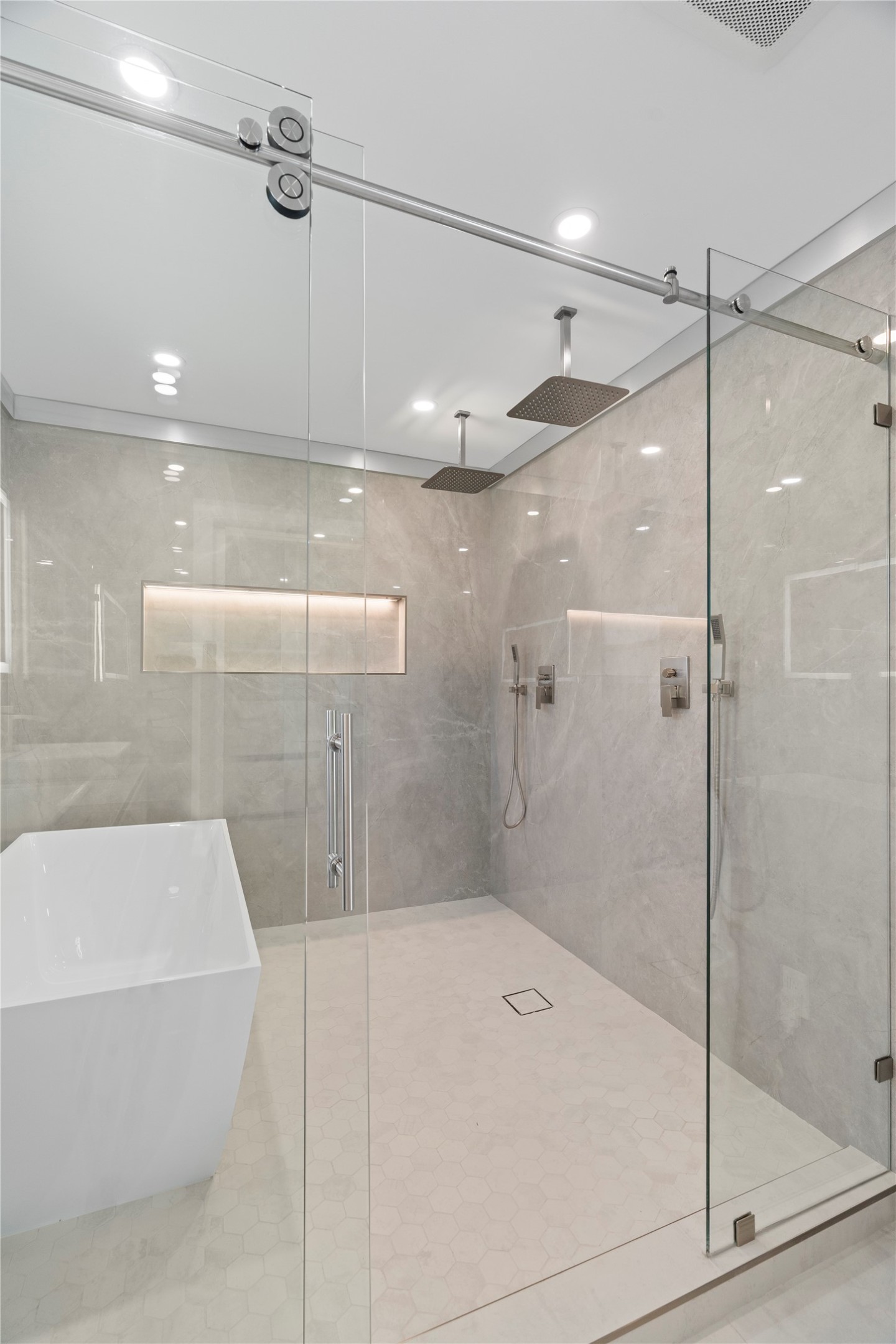 Double showerheads