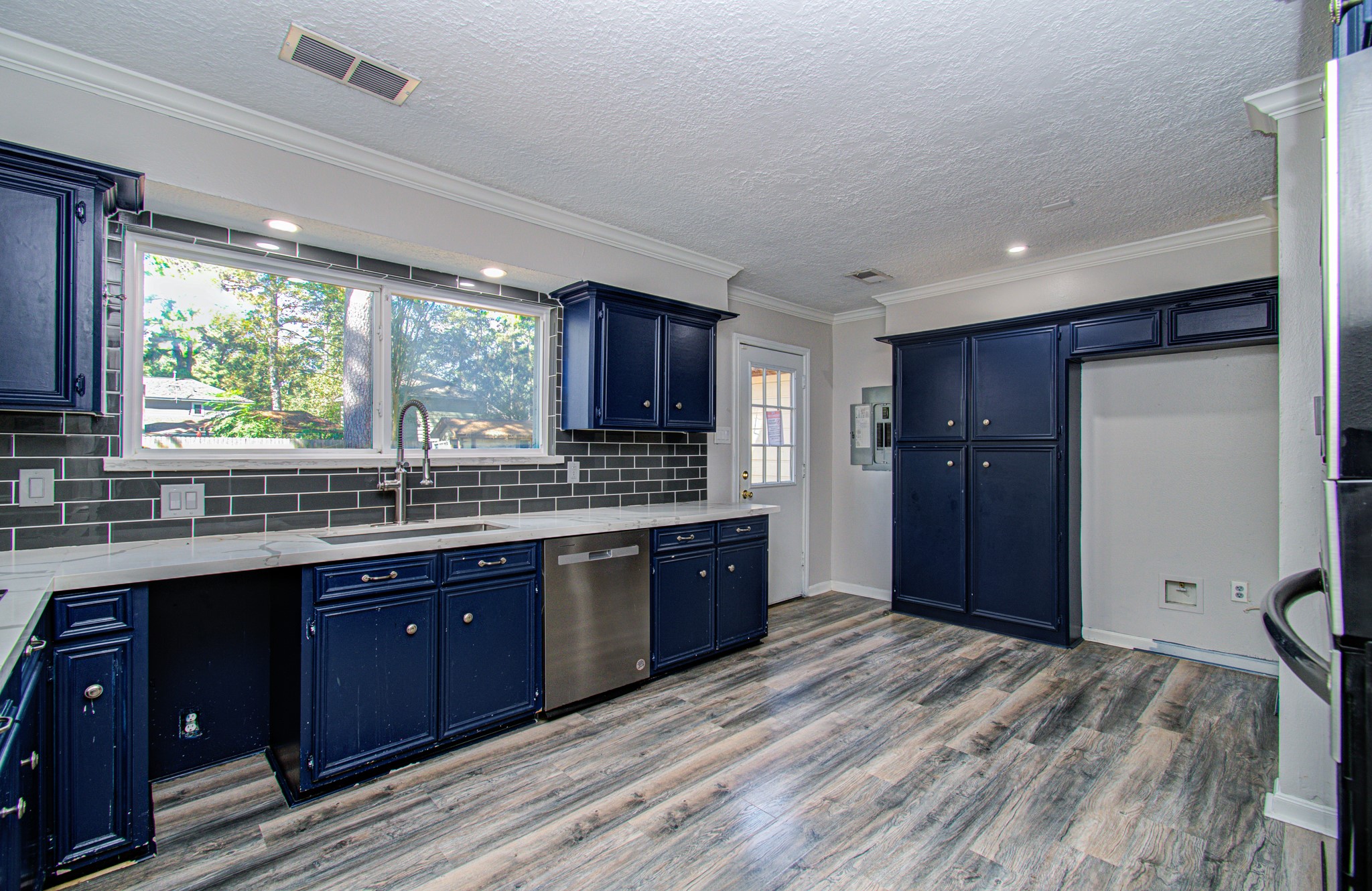6618 Stoney River Drive, Spring, TX 77379