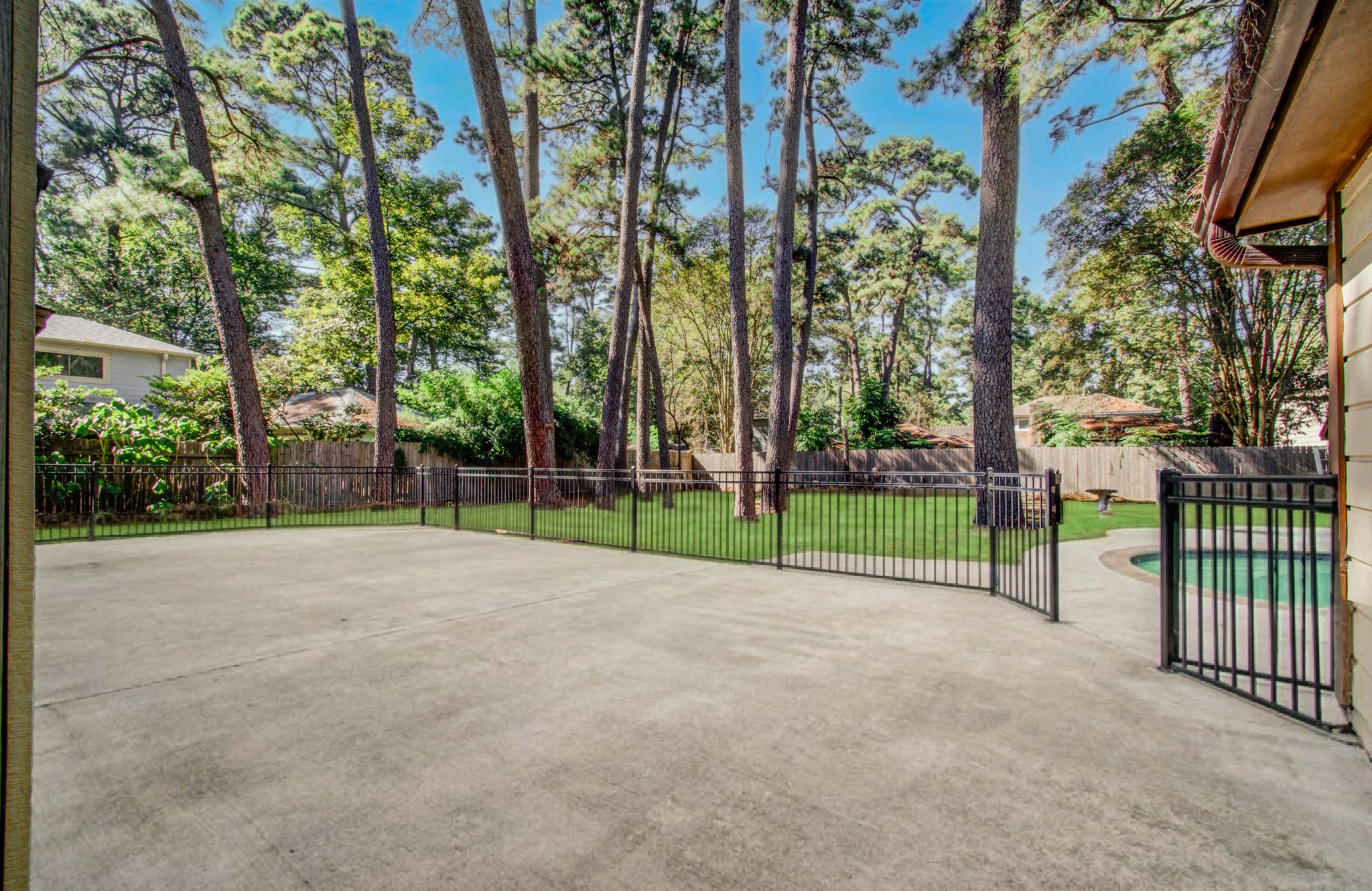 6618 Stoney River Drive, Spring, TX 77379