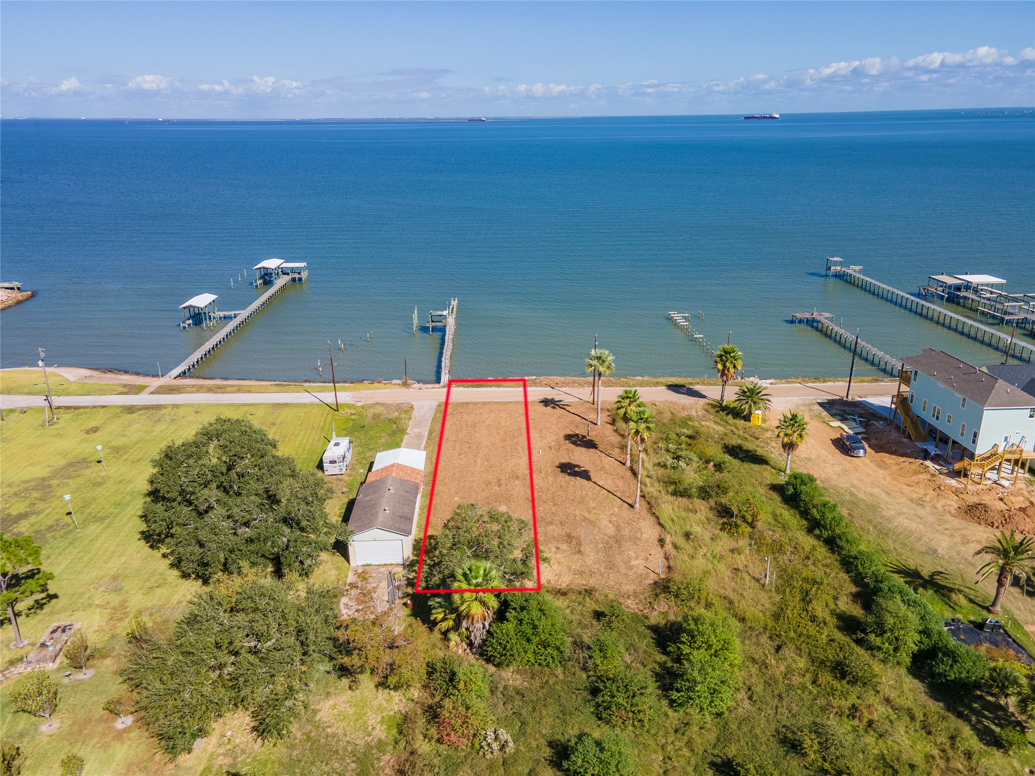 2225 Avenue A, San Leon, TX 77539