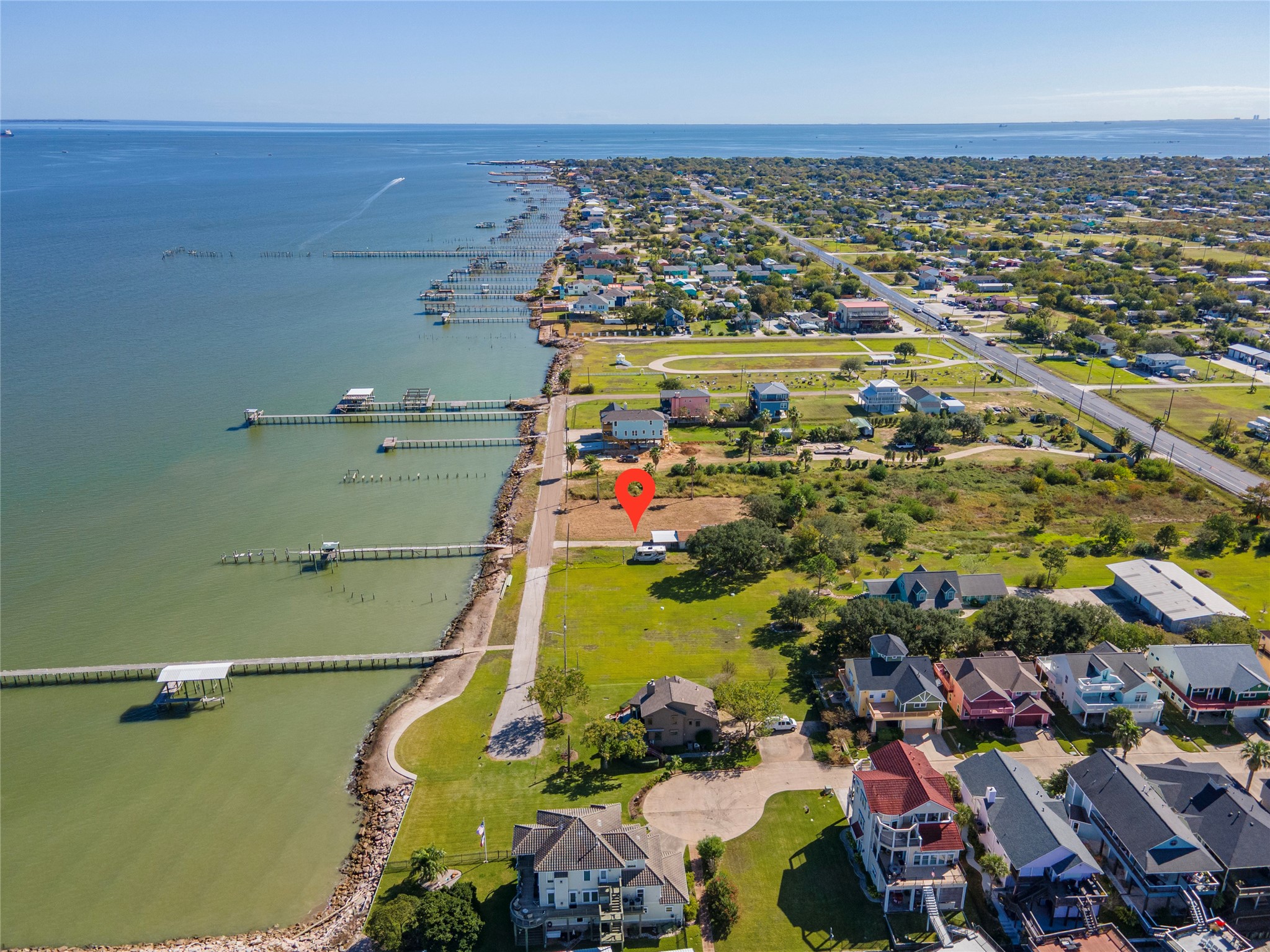 2225 Avenue A, San Leon, TX 77539