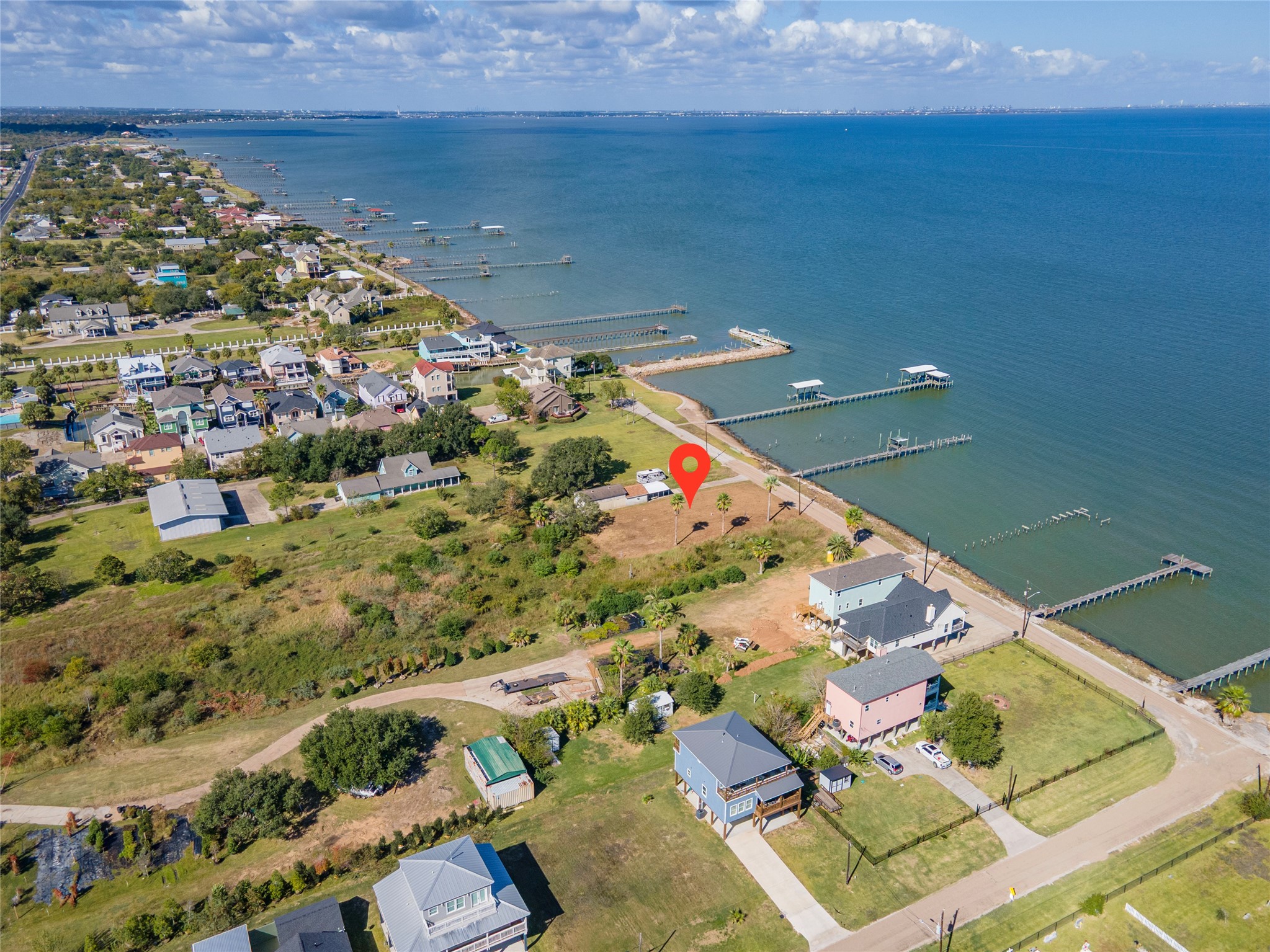 2225 Avenue A, San Leon, TX 77539