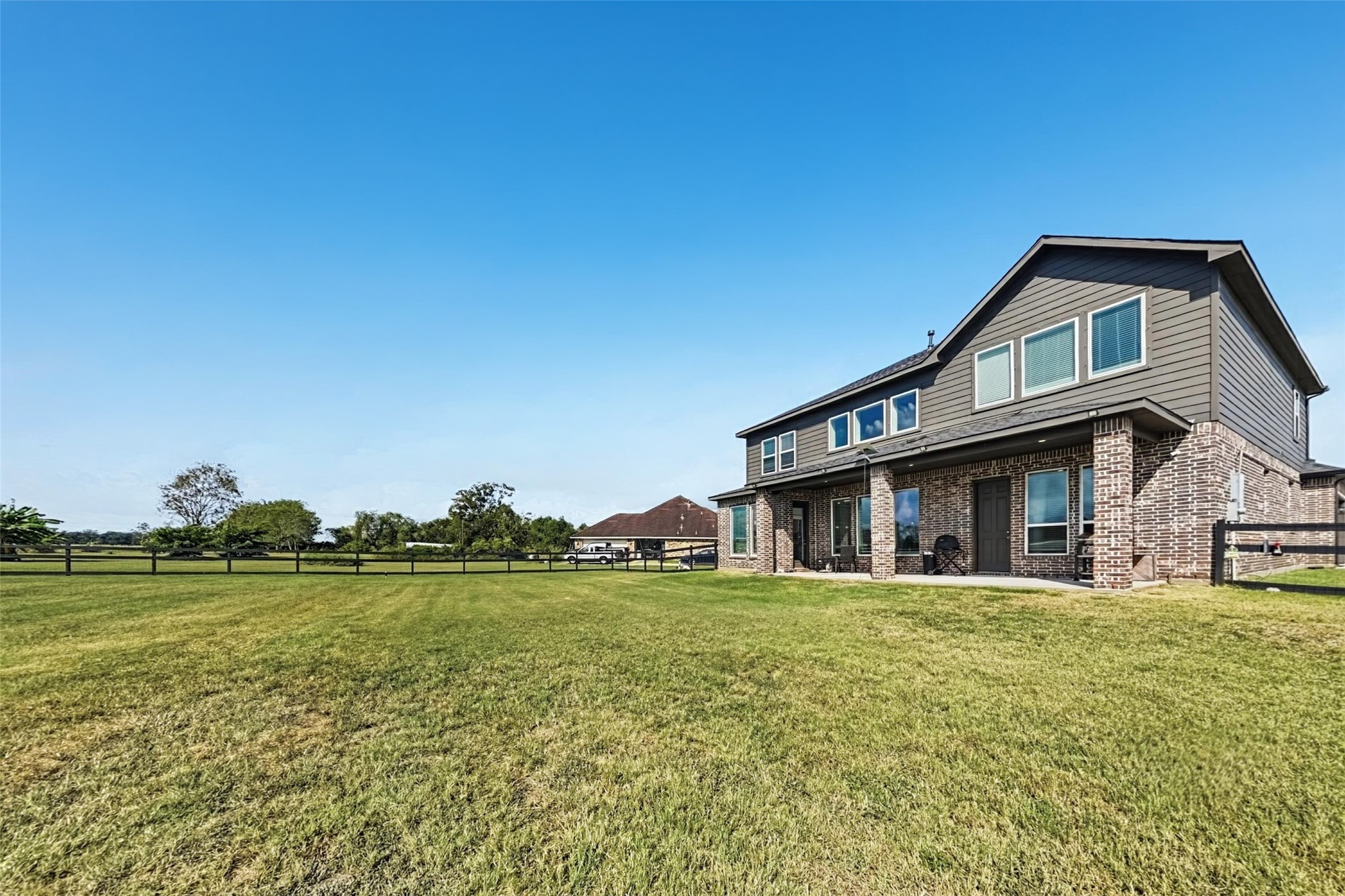 1114 Lakeland Circle, Rosharon, TX 77583