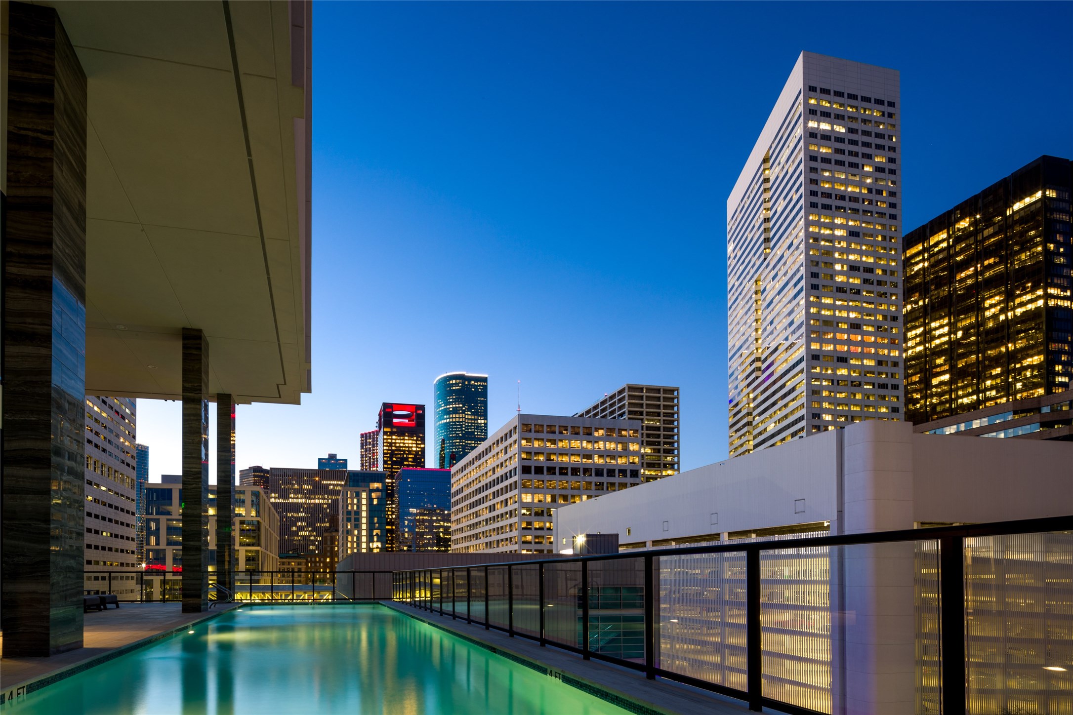 [Starlight Pool at night] Your evenings will be transformed relaxing in the pool instead of sitting in commuter traffic!