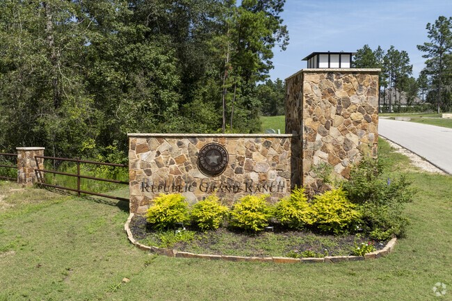 15229 Forest Grove Drive, Willis, TX 77378