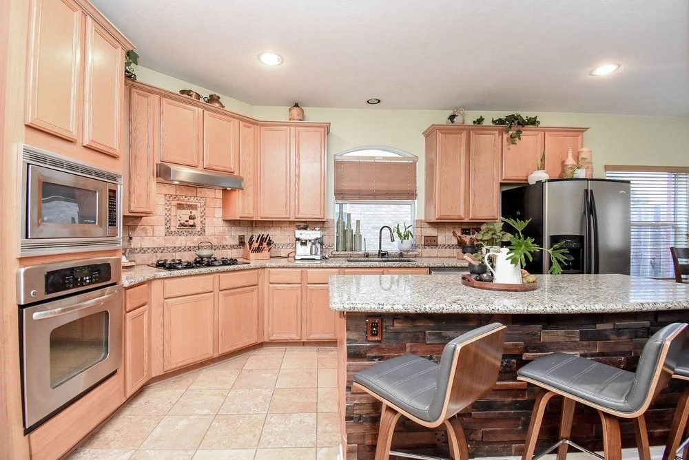 6111 Sebastian Hill Drive, Katy, TX 77494