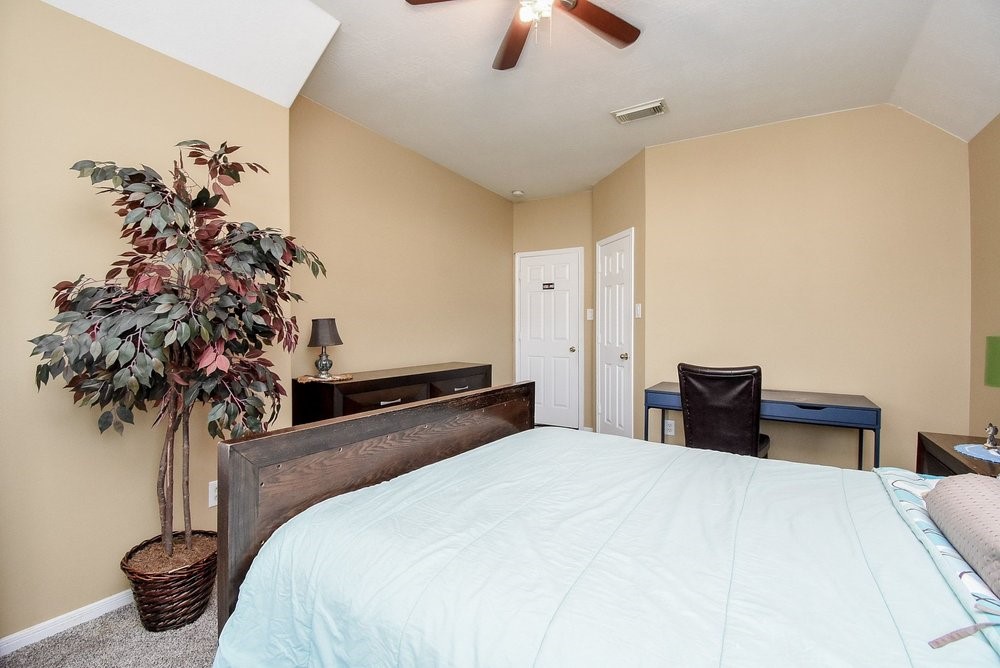 6111 Sebastian Hill Drive, Katy, TX 77494