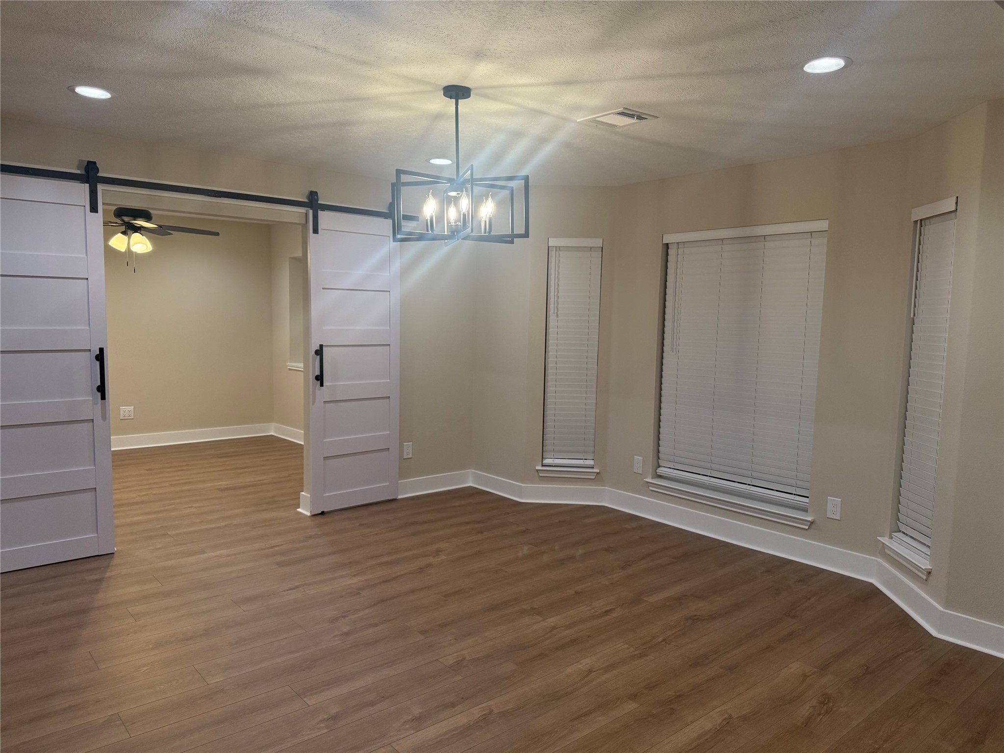 215 Hickory Ridge Drive, Shenandoah, TX 77381
