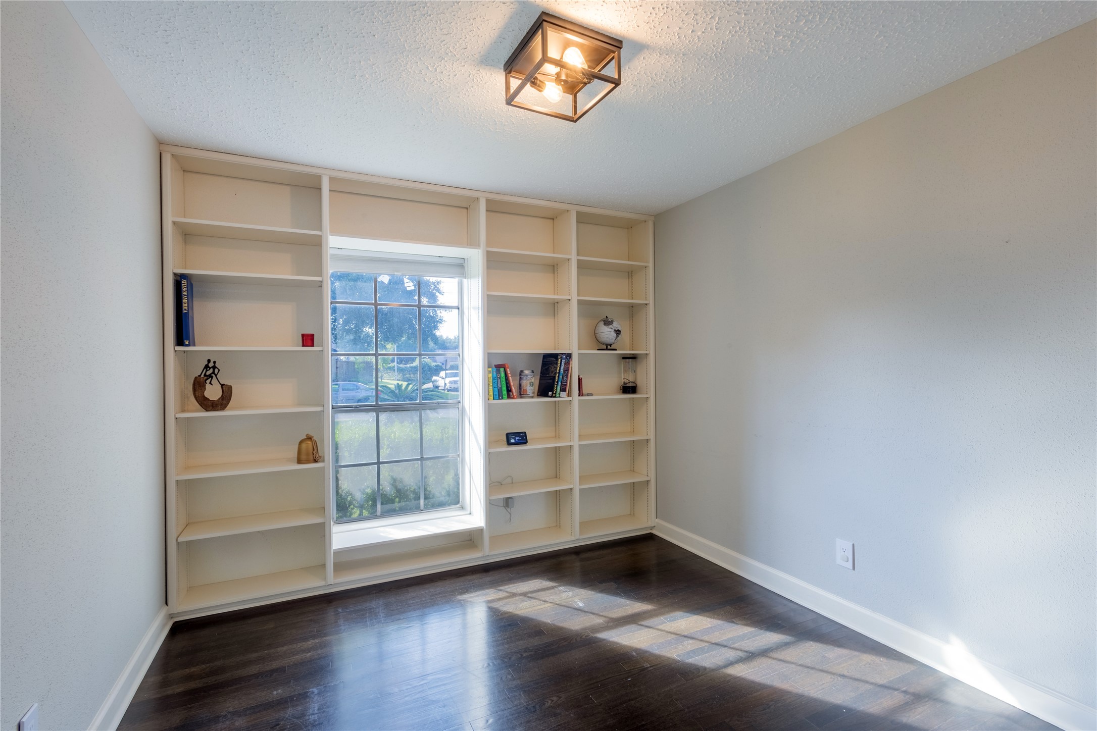 6546 Bellfield Manor Lane, Houston, TX 77084