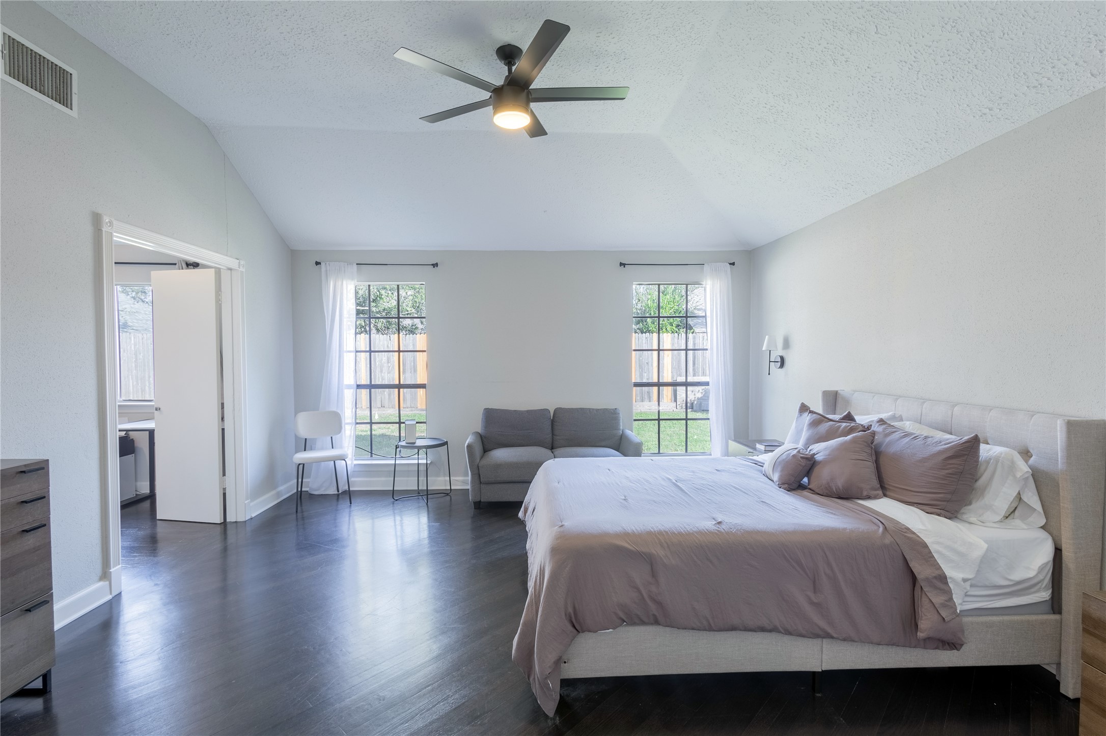6546 Bellfield Manor Lane, Houston, TX 77084