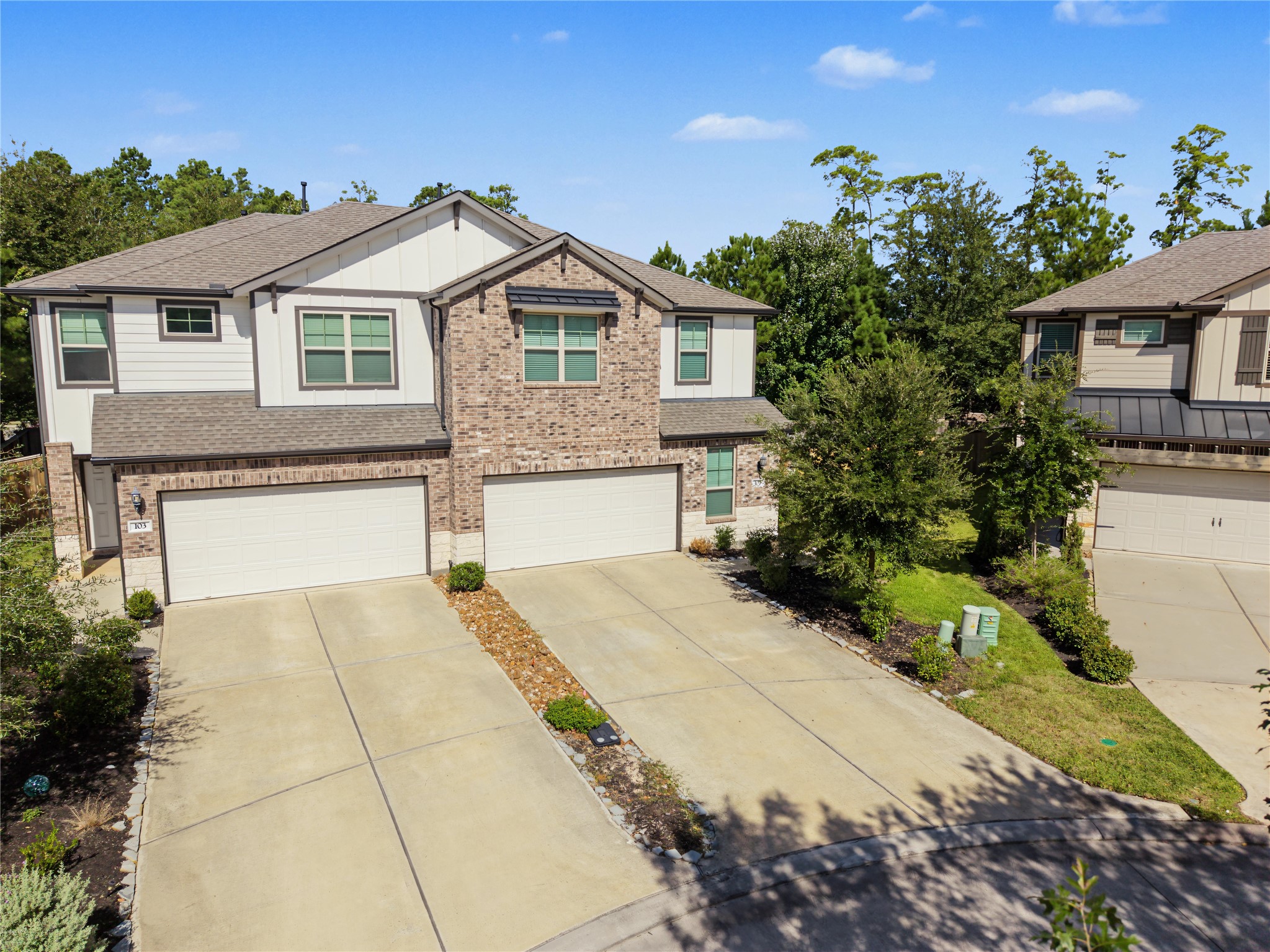 107 Silver Sky Court, Conroe, TX 77304