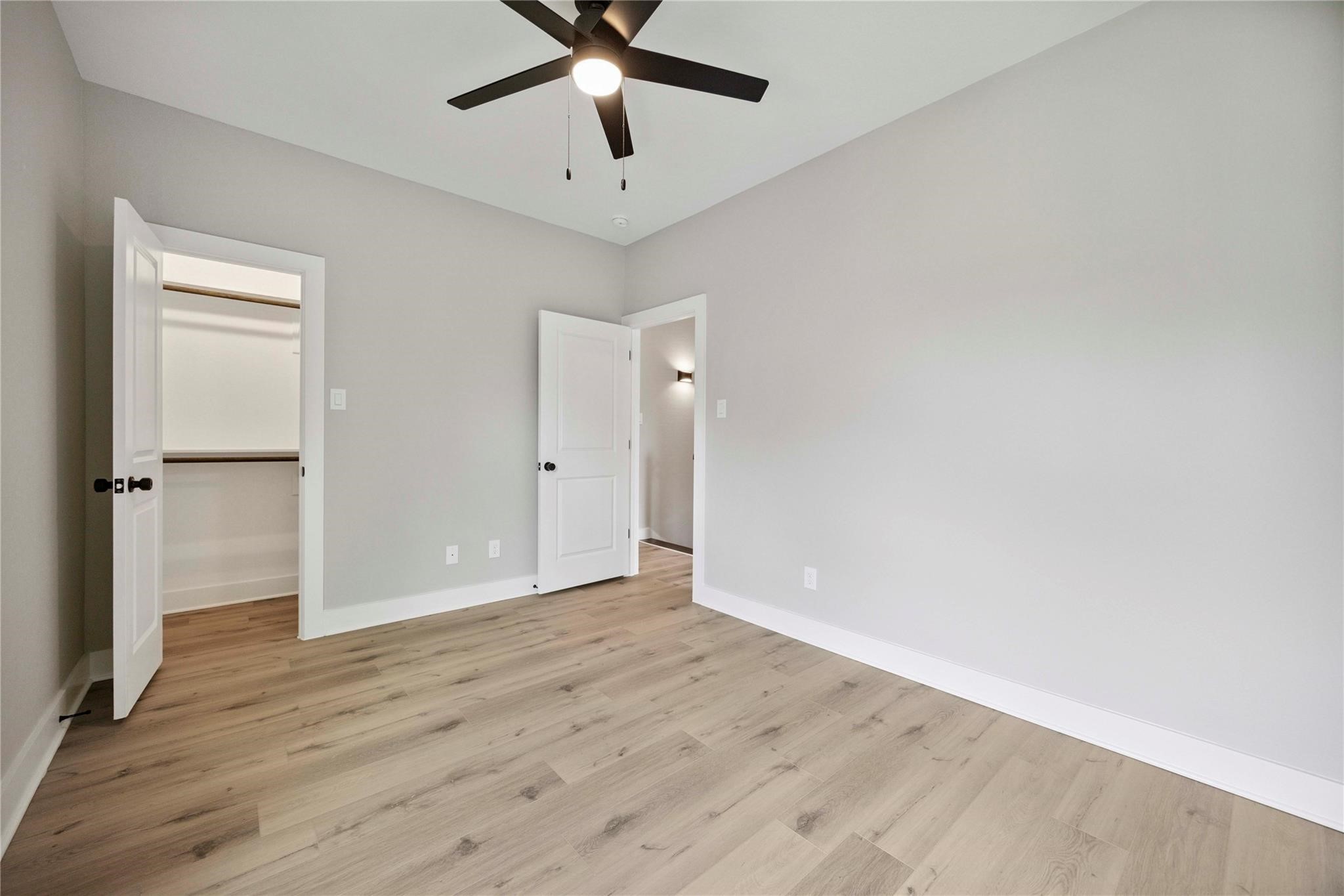 811 E 32nd Street, Houston, TX 77022