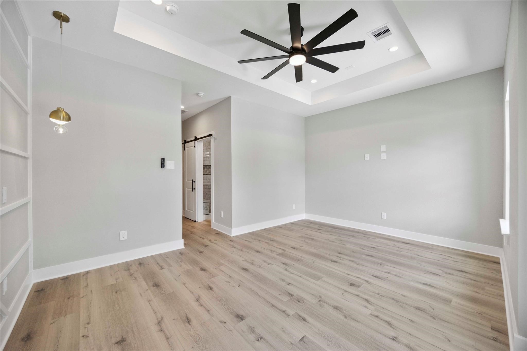 811 E 32nd Street, Houston, TX 77022
