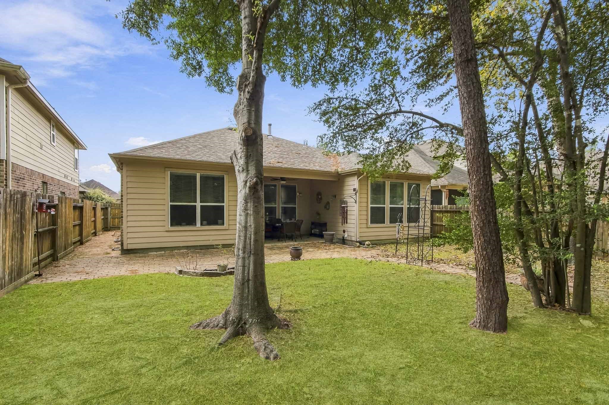 13319 Hartland Lake Lane, Houston, TX 77044