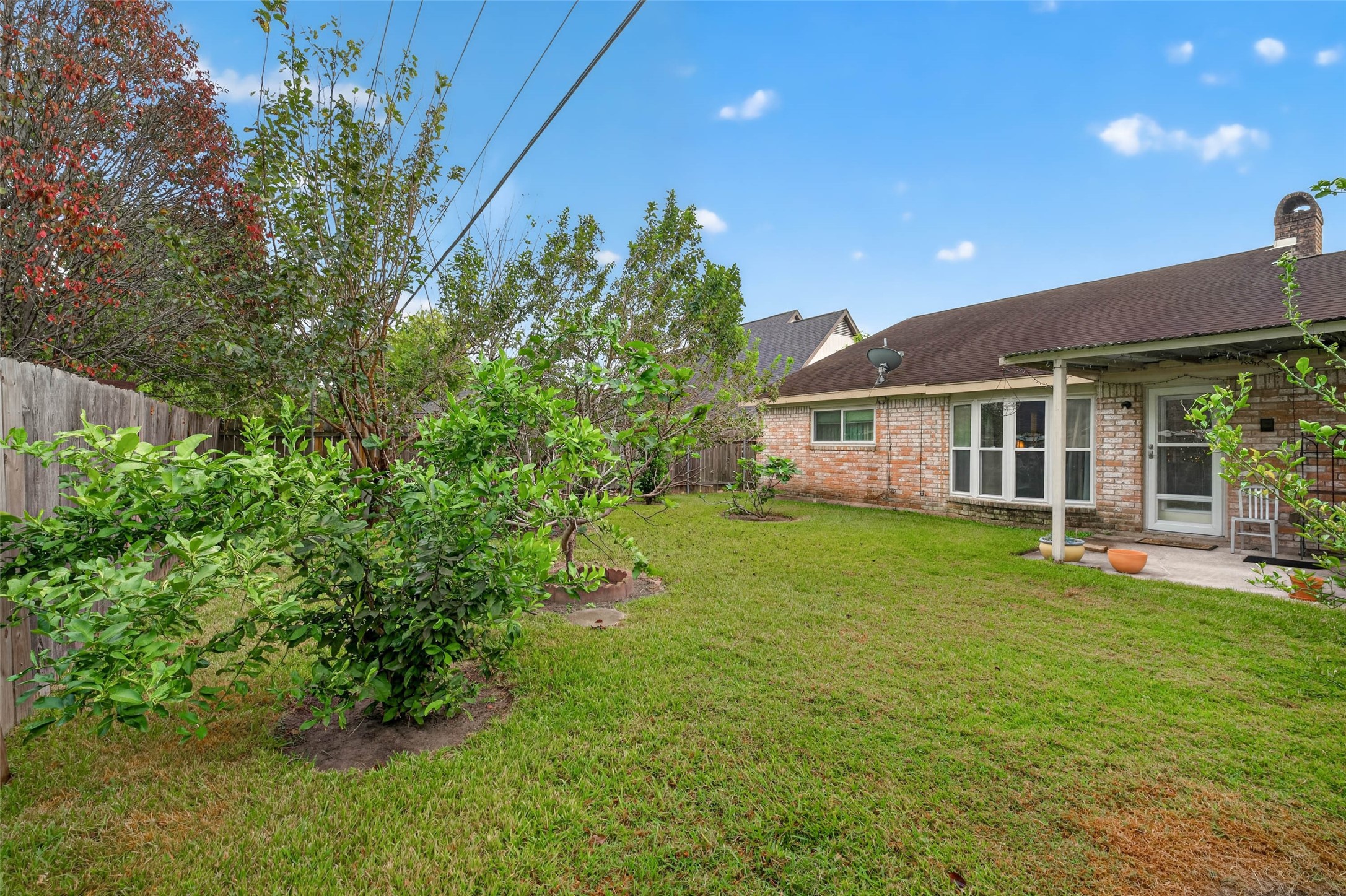 14339 Crosshaven Drive, Houston, TX 77015