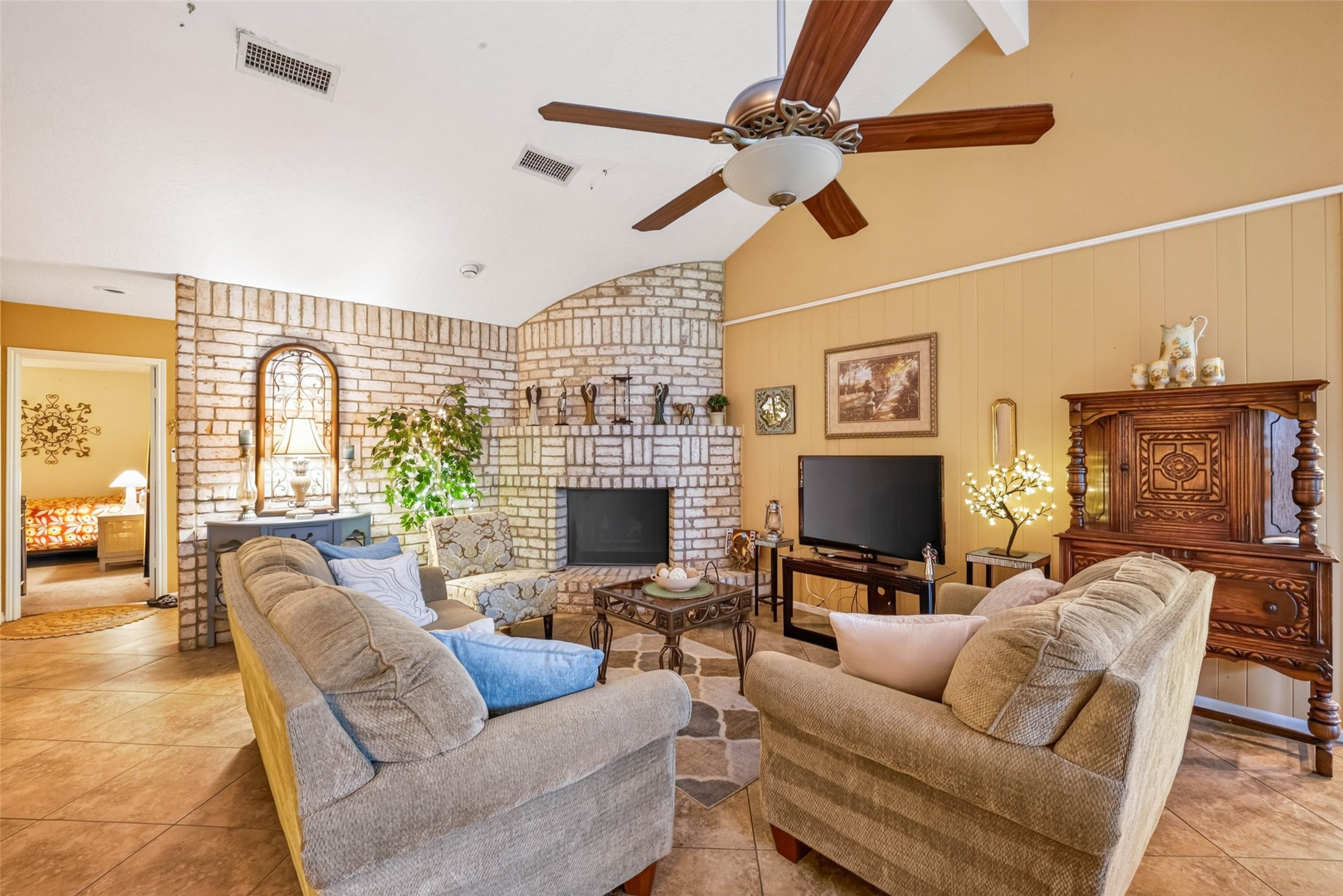 14339 Crosshaven Drive, Houston, TX 77015