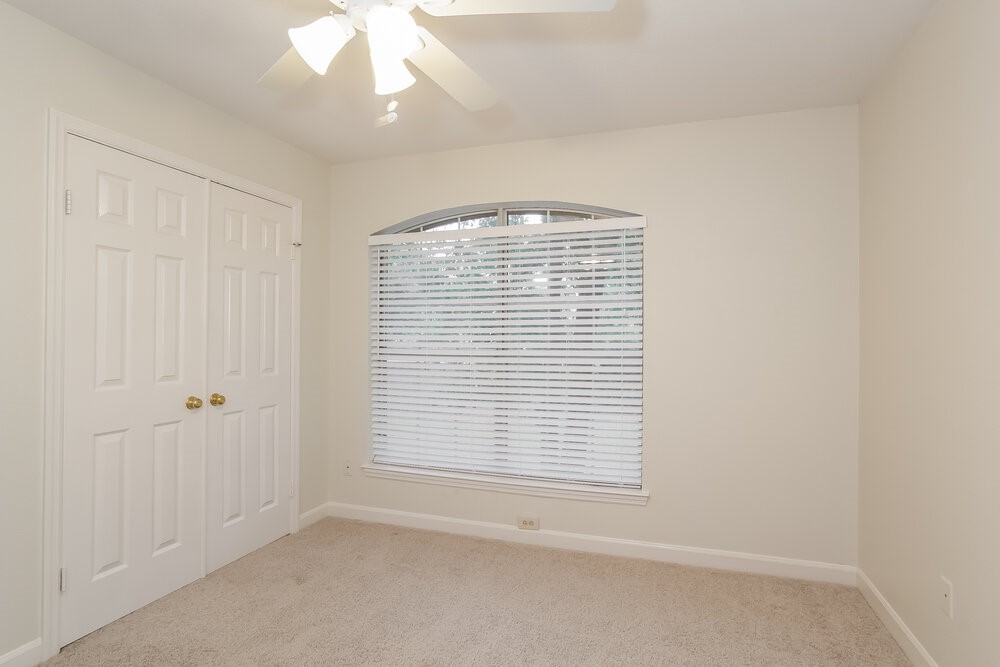 3203 Leafy Pine Court, Houston, TX 77345