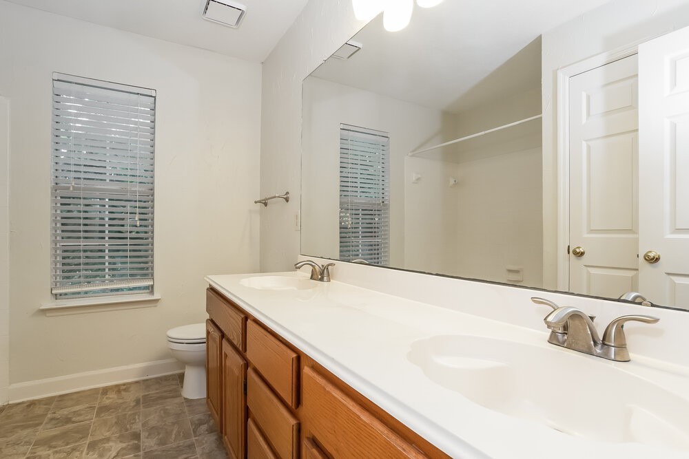 3203 Leafy Pine Court, Houston, TX 77345