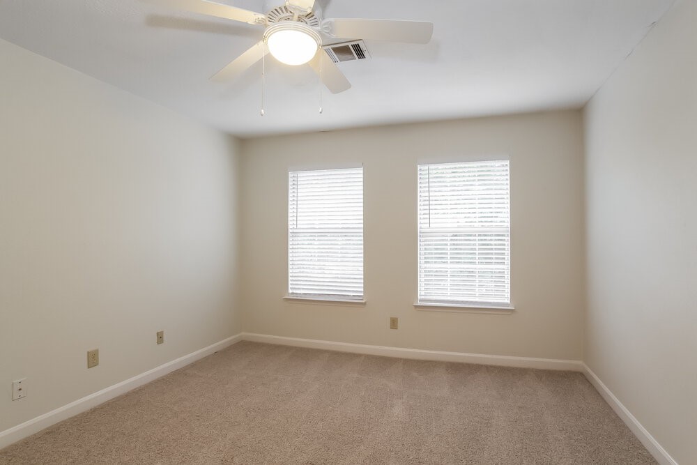 3203 Leafy Pine Court, Houston, TX 77345