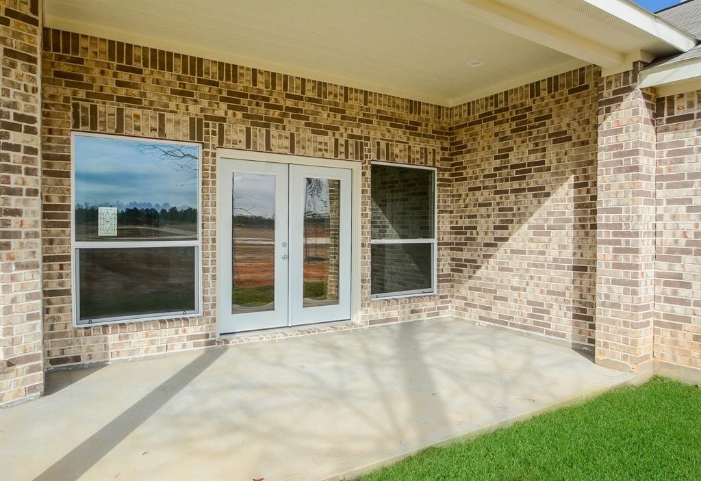 12328 N Chestnut Hills Drive, Conroe, TX 77303