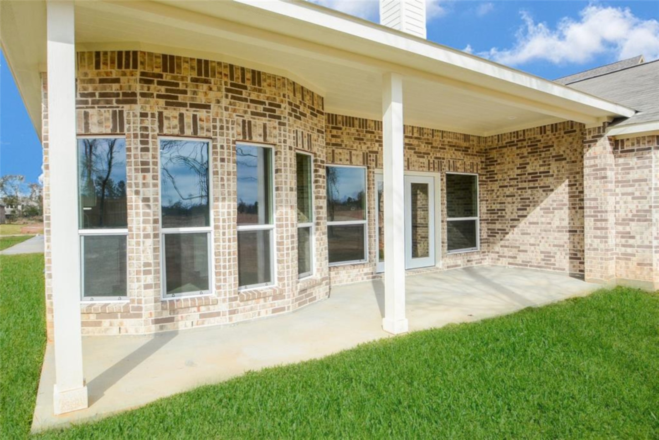 12328 N Chestnut Hills Drive, Conroe, TX 77303