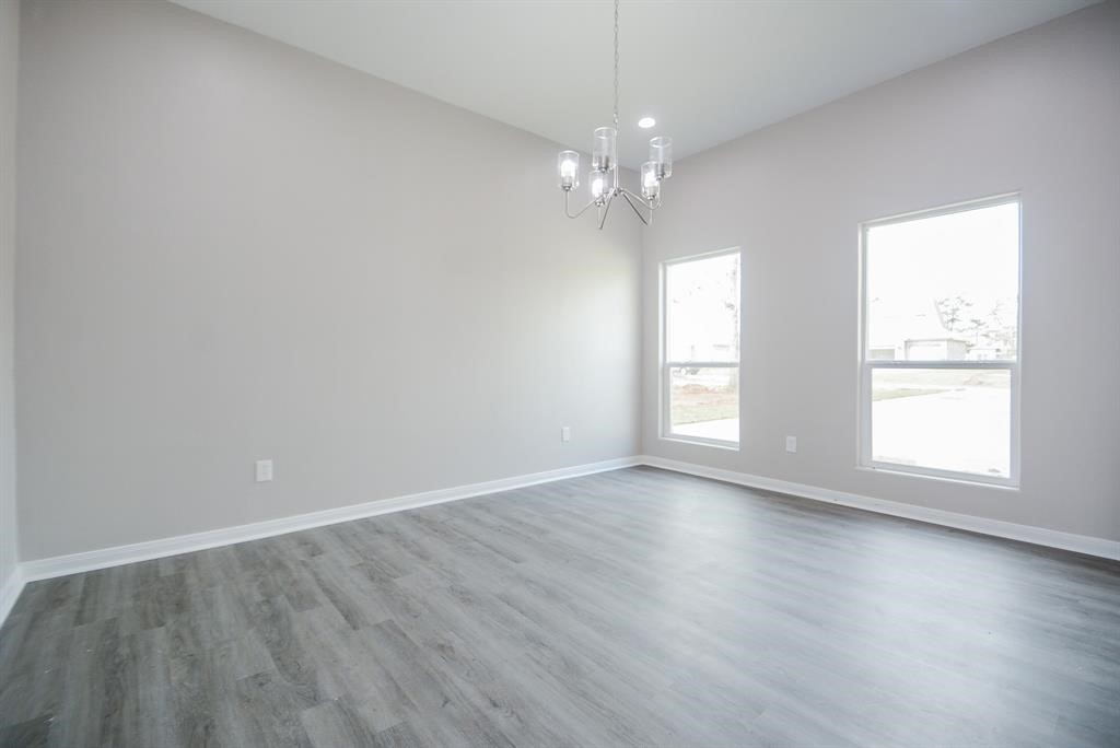 12328 N Chestnut Hills Drive, Conroe, TX 77303