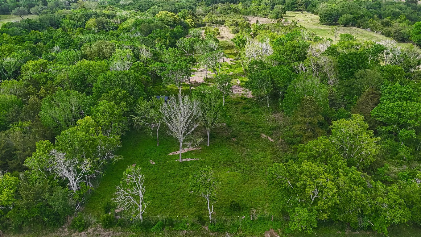7600 Hacker Road, Hitchcock, TX 77563 7600 Hacker Road, Hitchcock, TX 77563