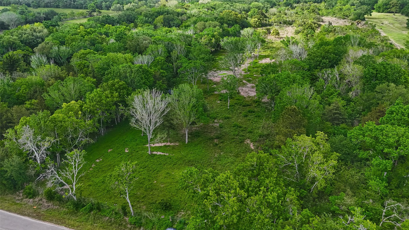 7600 Hacker Road, Hitchcock, TX 77563 7600 Hacker Road, Hitchcock, TX 77563